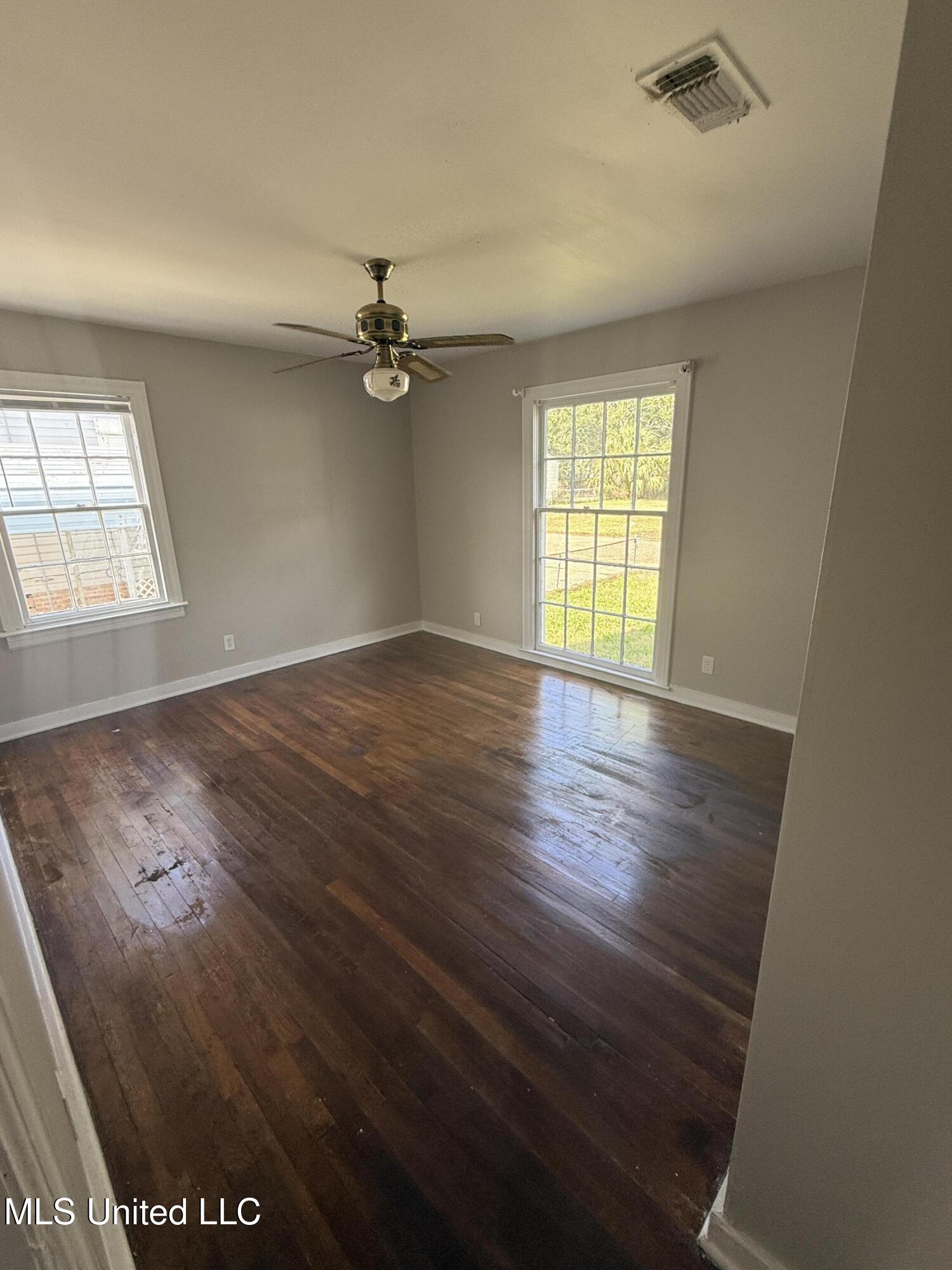 1609 Gordon Avenue Property Photo 15