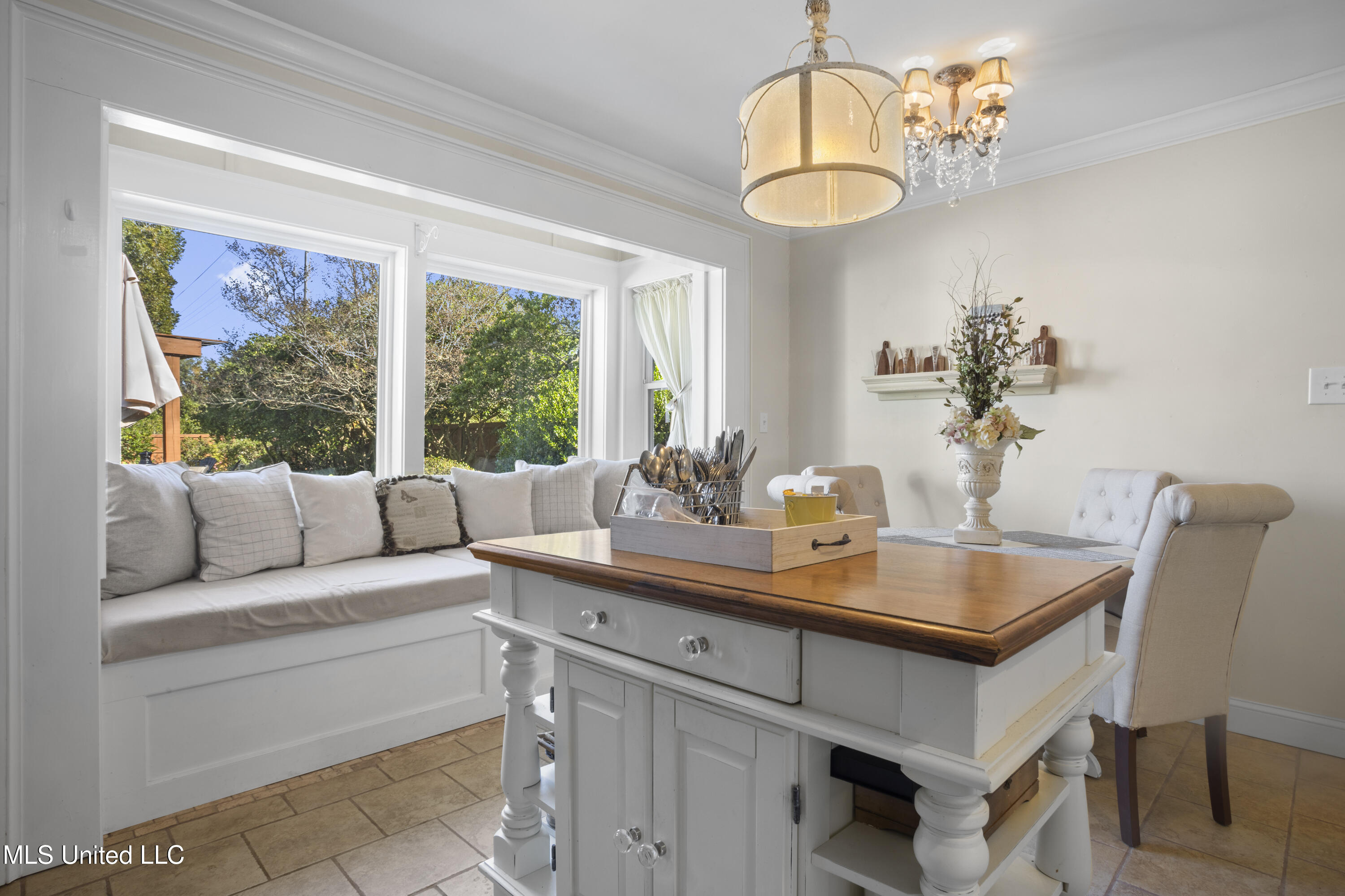 4811 Newman Avenue Property Photo 11