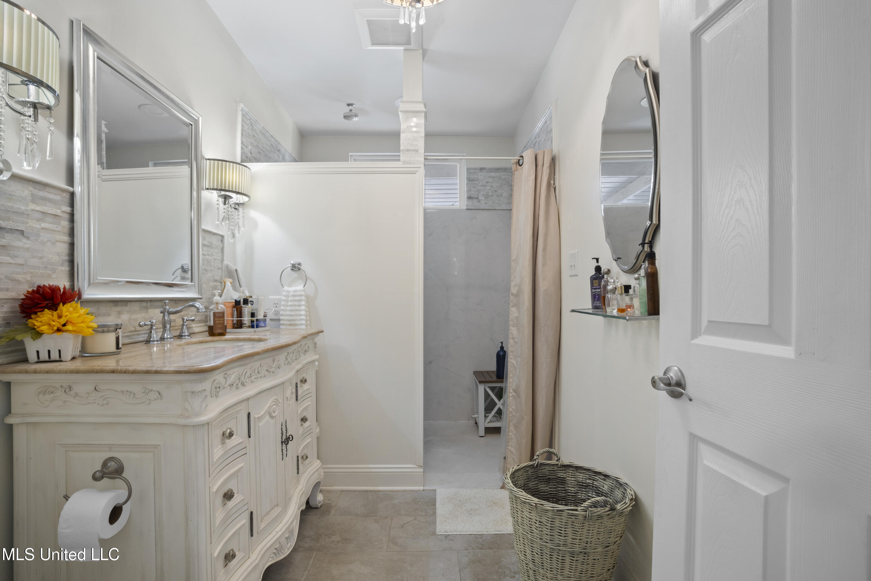 4811 Newman Avenue Property Photo 19