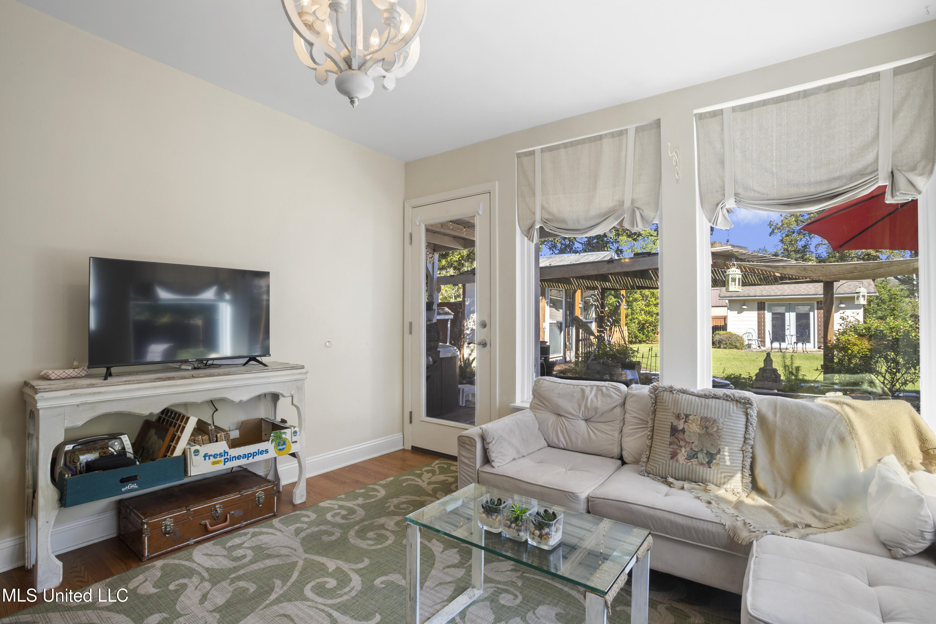 4811 Newman Avenue Property Photo 23