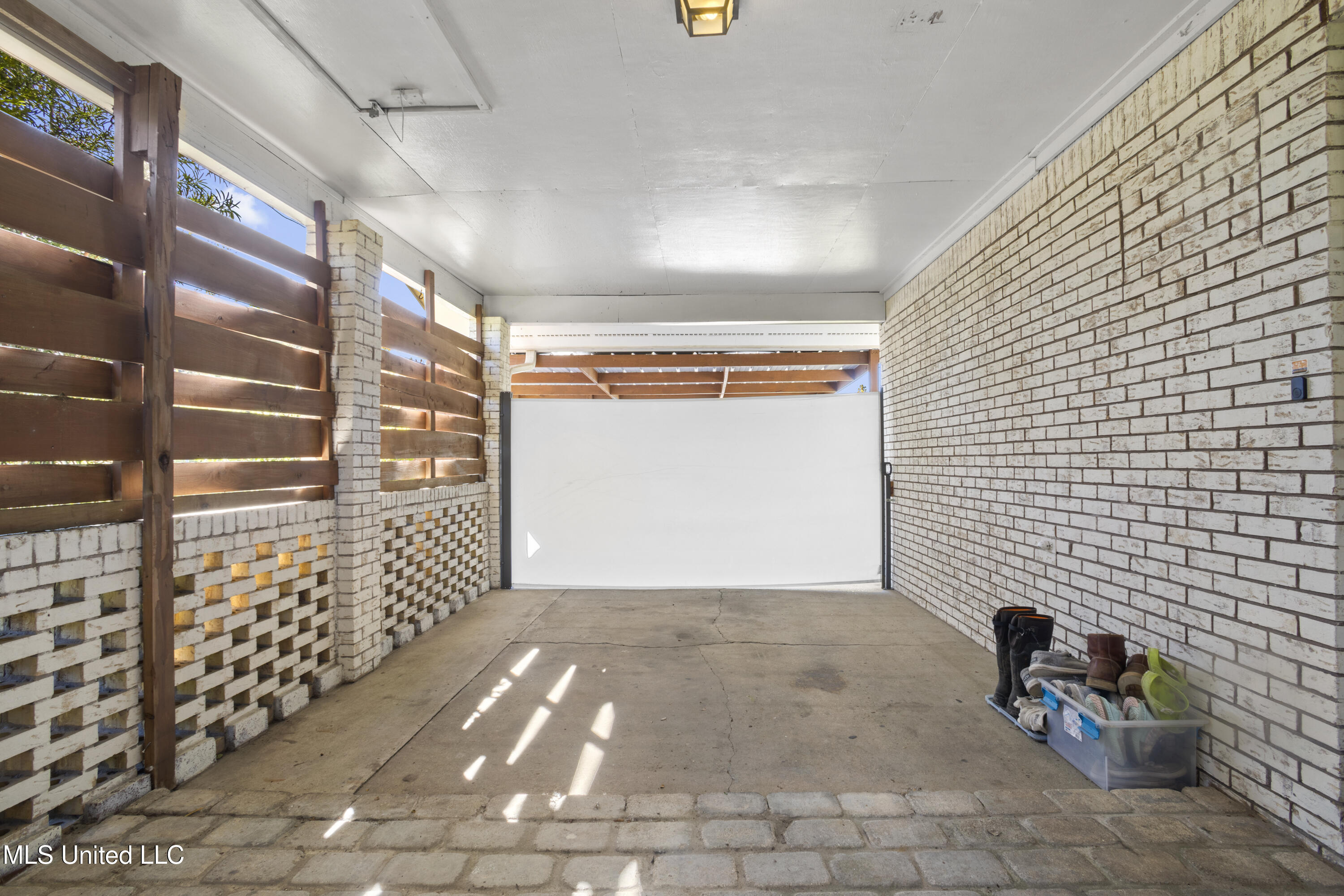 4811 Newman Avenue Property Photo 28