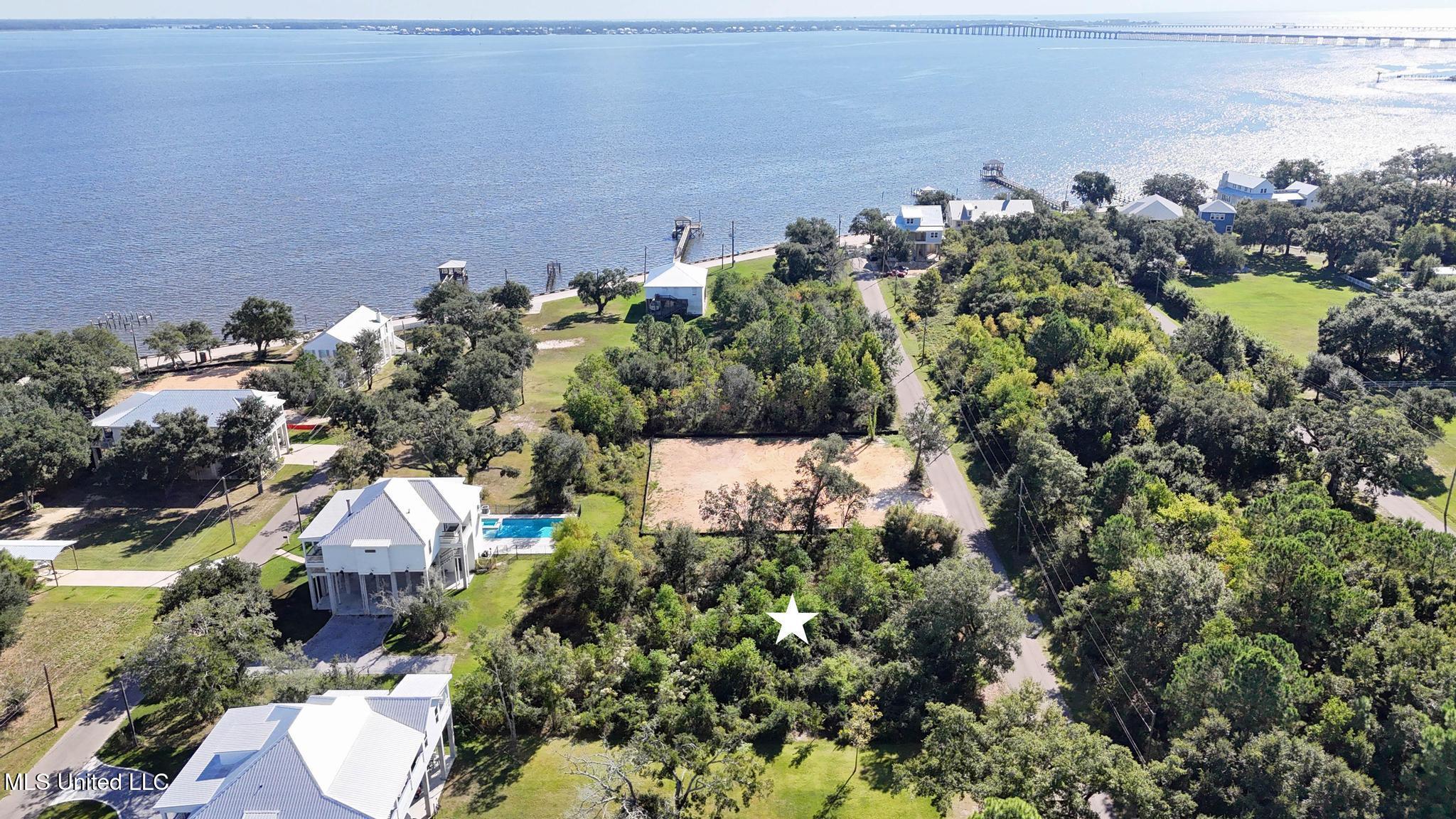 Chartres Street Property Photo 3