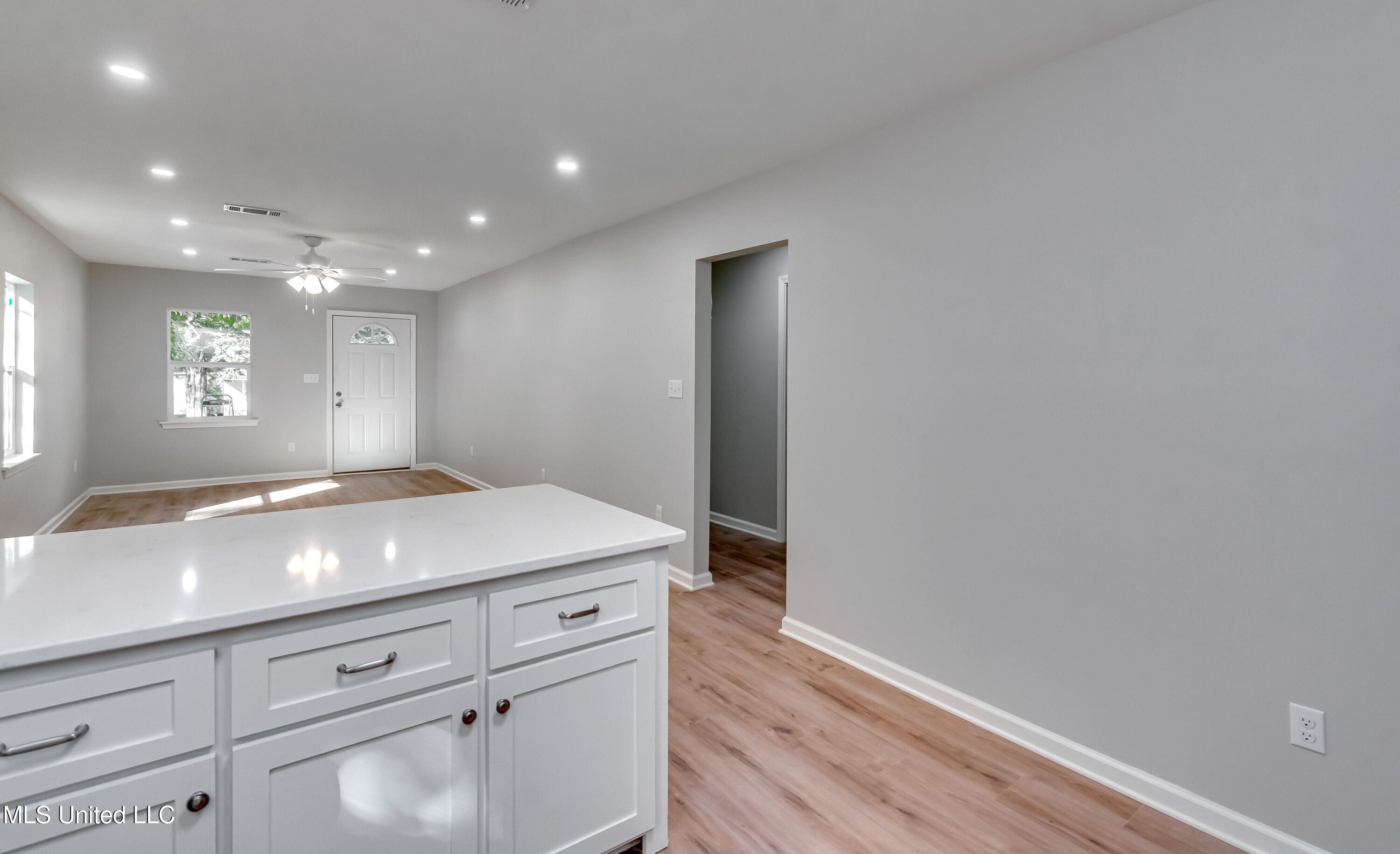 512 Sw 2nd Street Property Photo 10