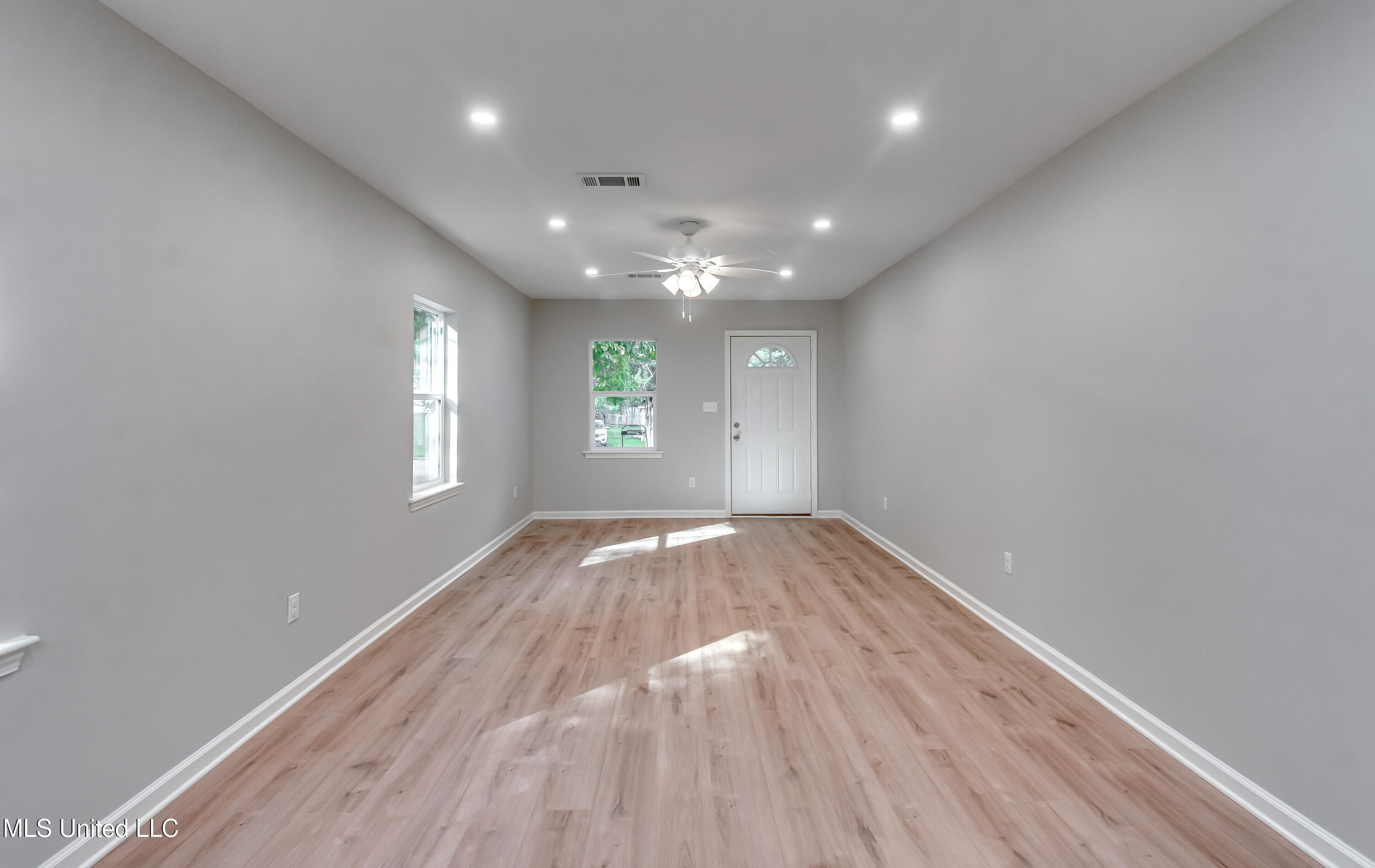 512 Sw 2nd Street Property Photo 11