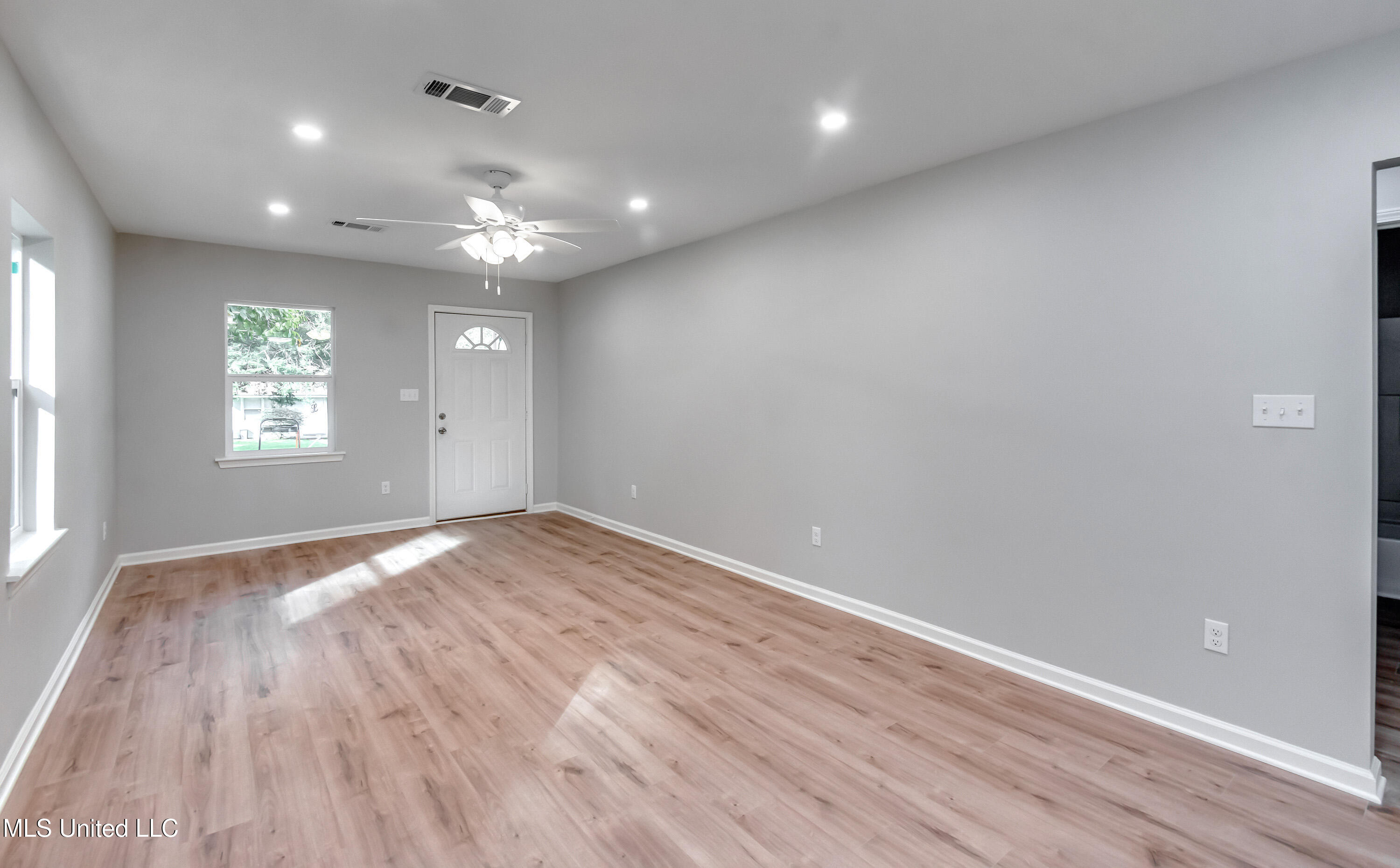 512 Sw 2nd Street Property Photo 13