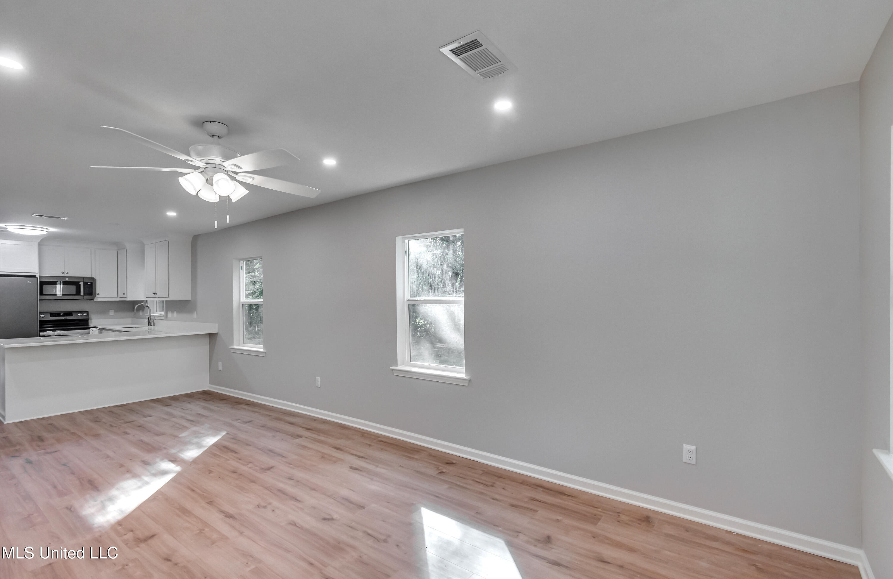 512 Sw 2nd Street Property Photo 15