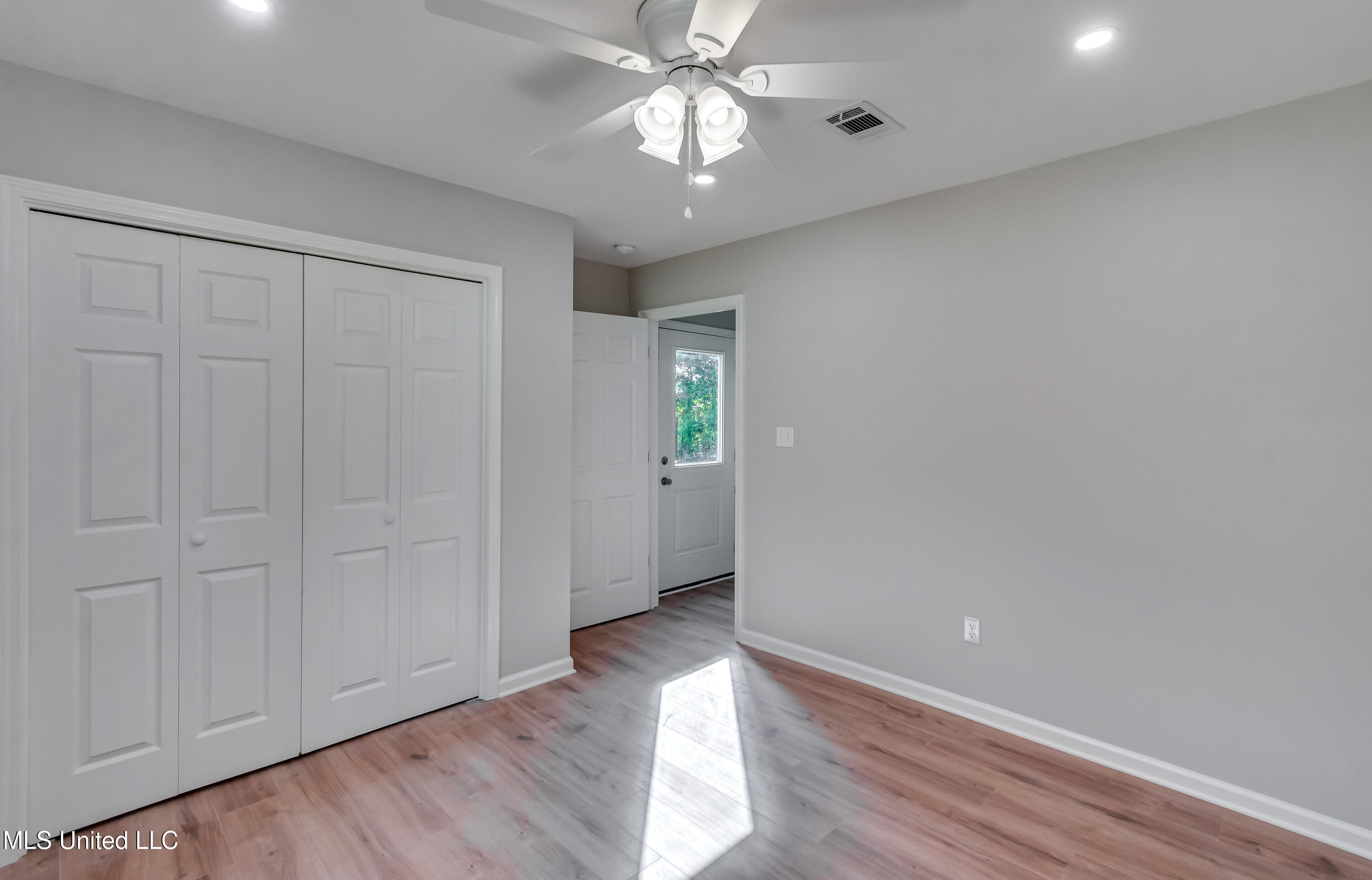 512 Sw 2nd Street Property Photo 19