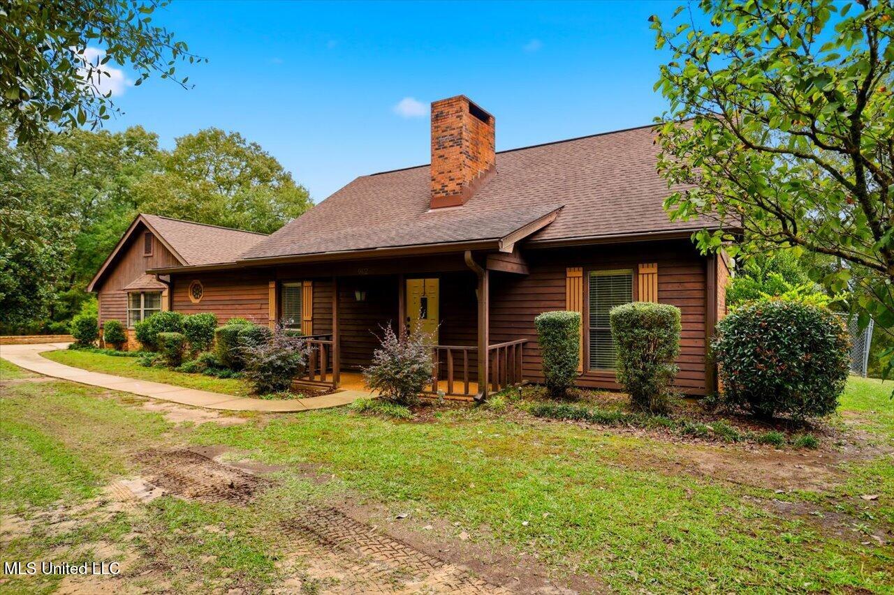 9472 S Highway 13 Property Photo 4