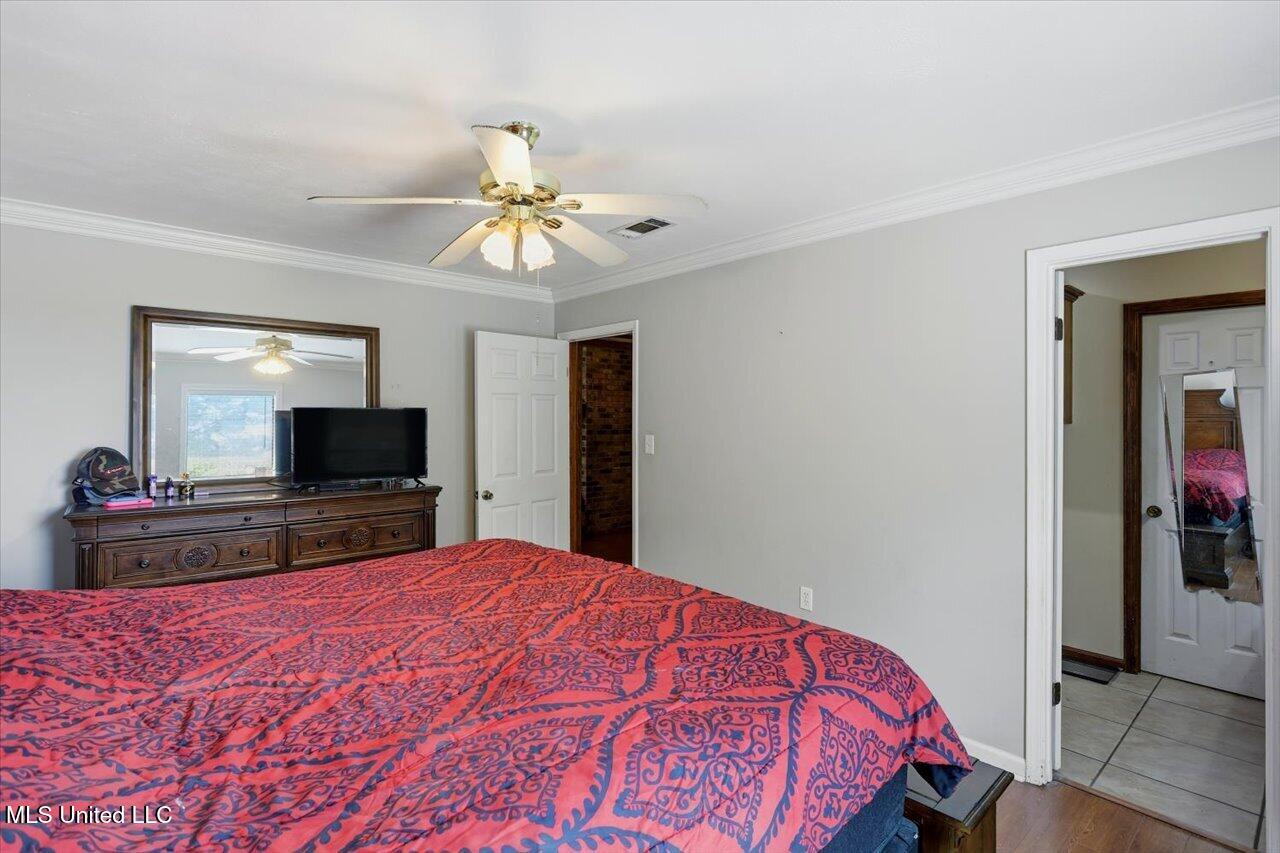 9472 S Highway 13 Property Photo 19