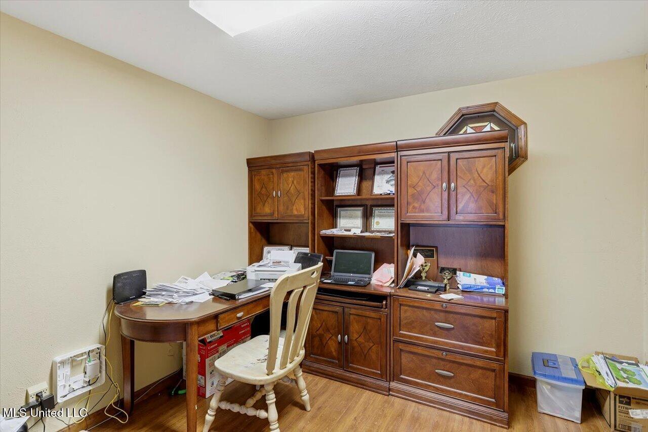 9472 S Highway 13 Property Photo 29