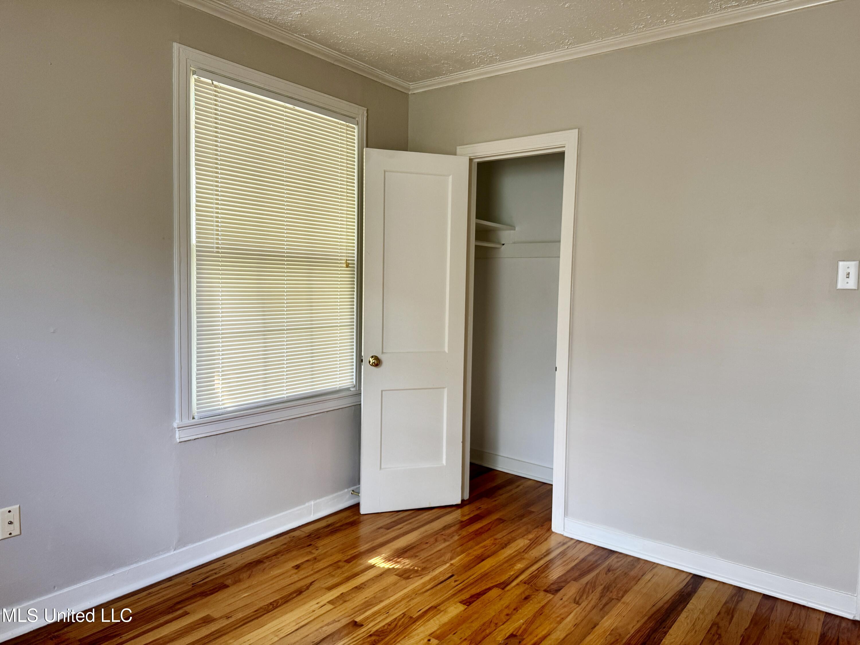 12 Maplewood Lane Property Photo 16