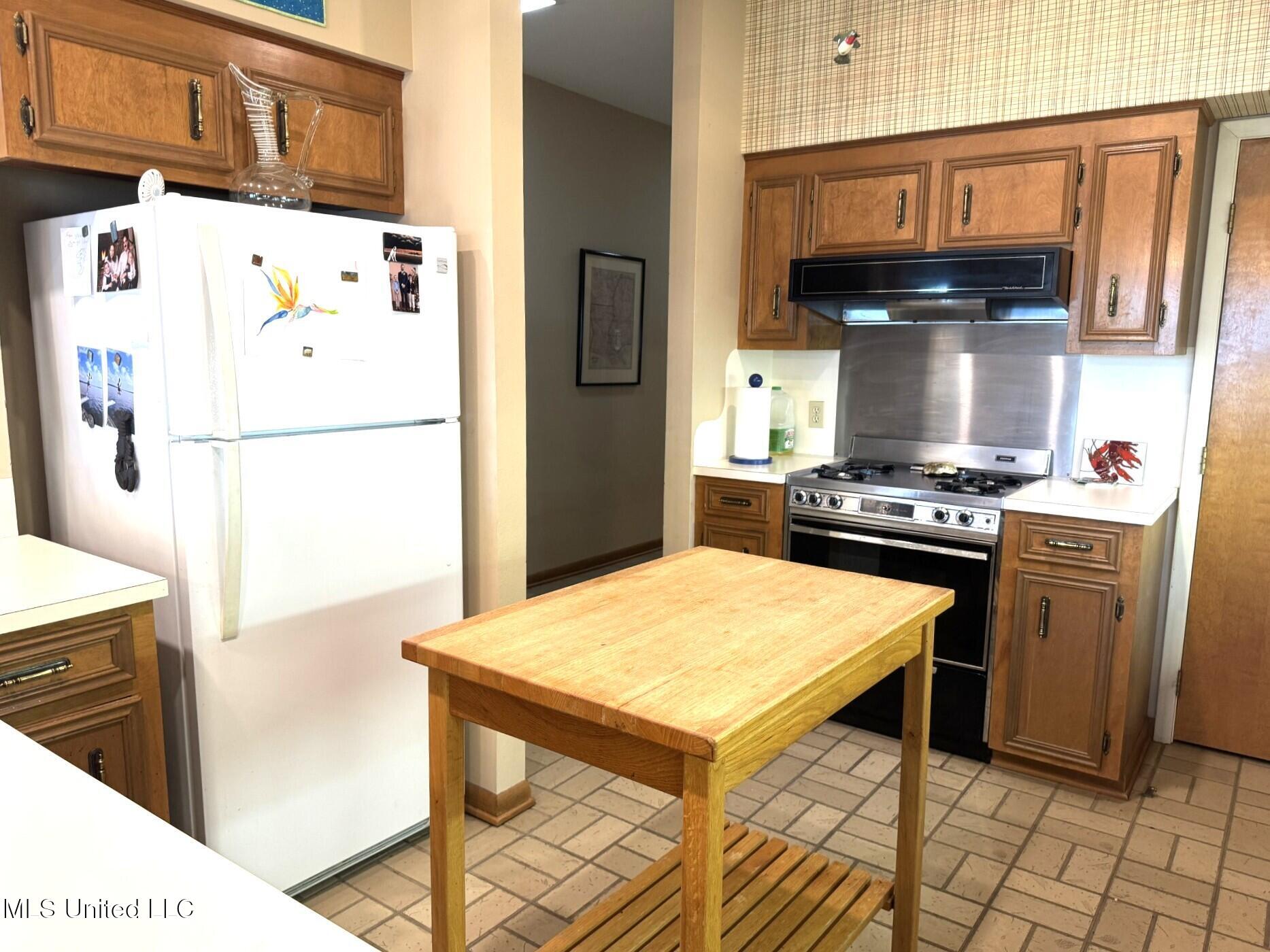 5367 Highway 568 Property Photo 19