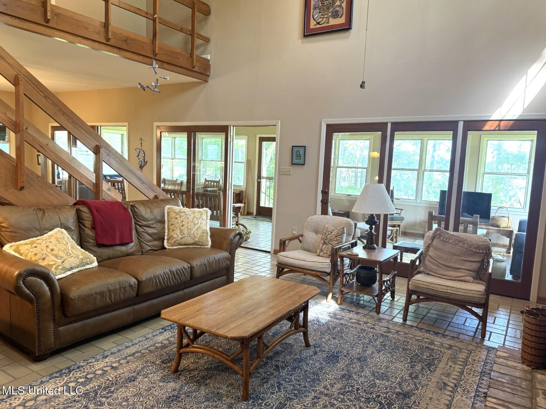 5367 Highway 568 Property Photo 26