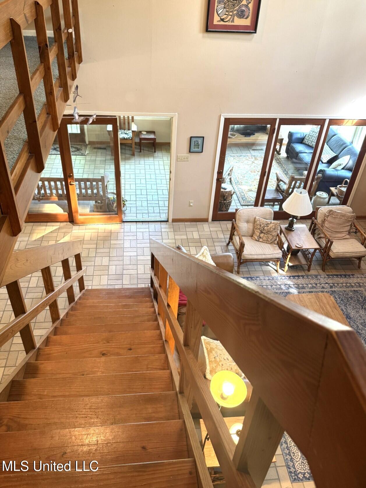 5367 Highway 568 Property Photo 27