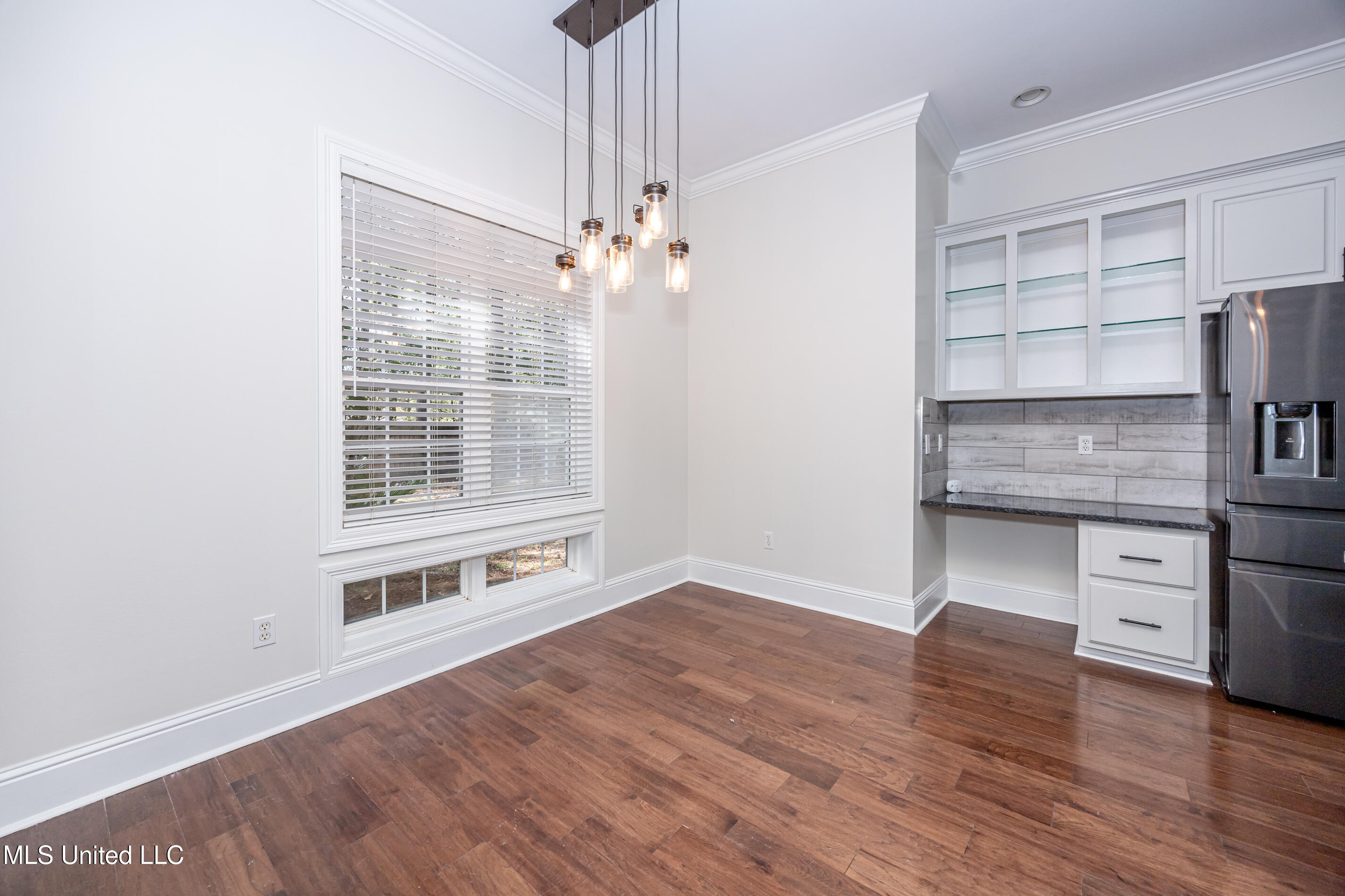 7426 Mahalo Hui Drive Property Photo 12