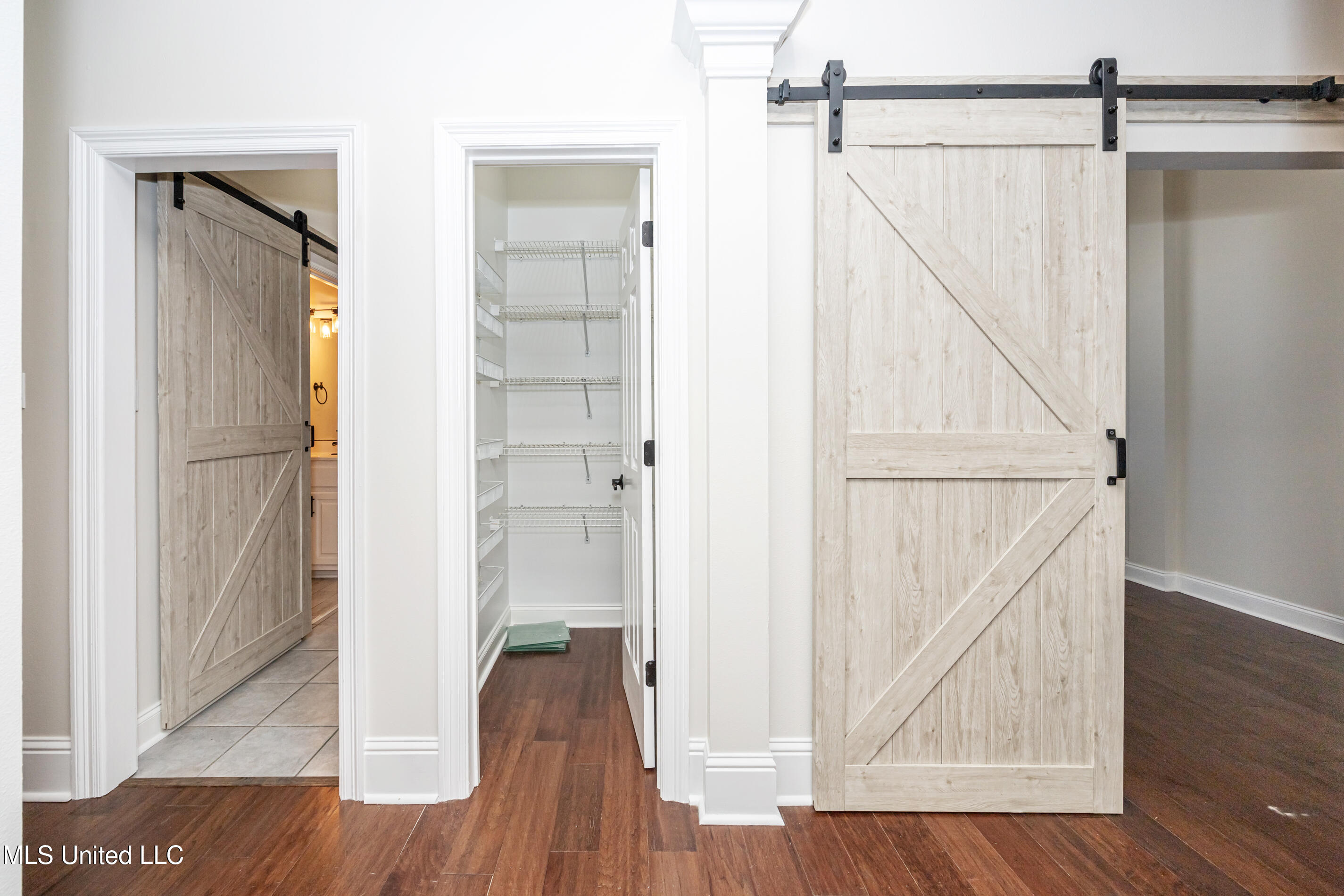 7426 Mahalo Hui Drive Property Photo 20