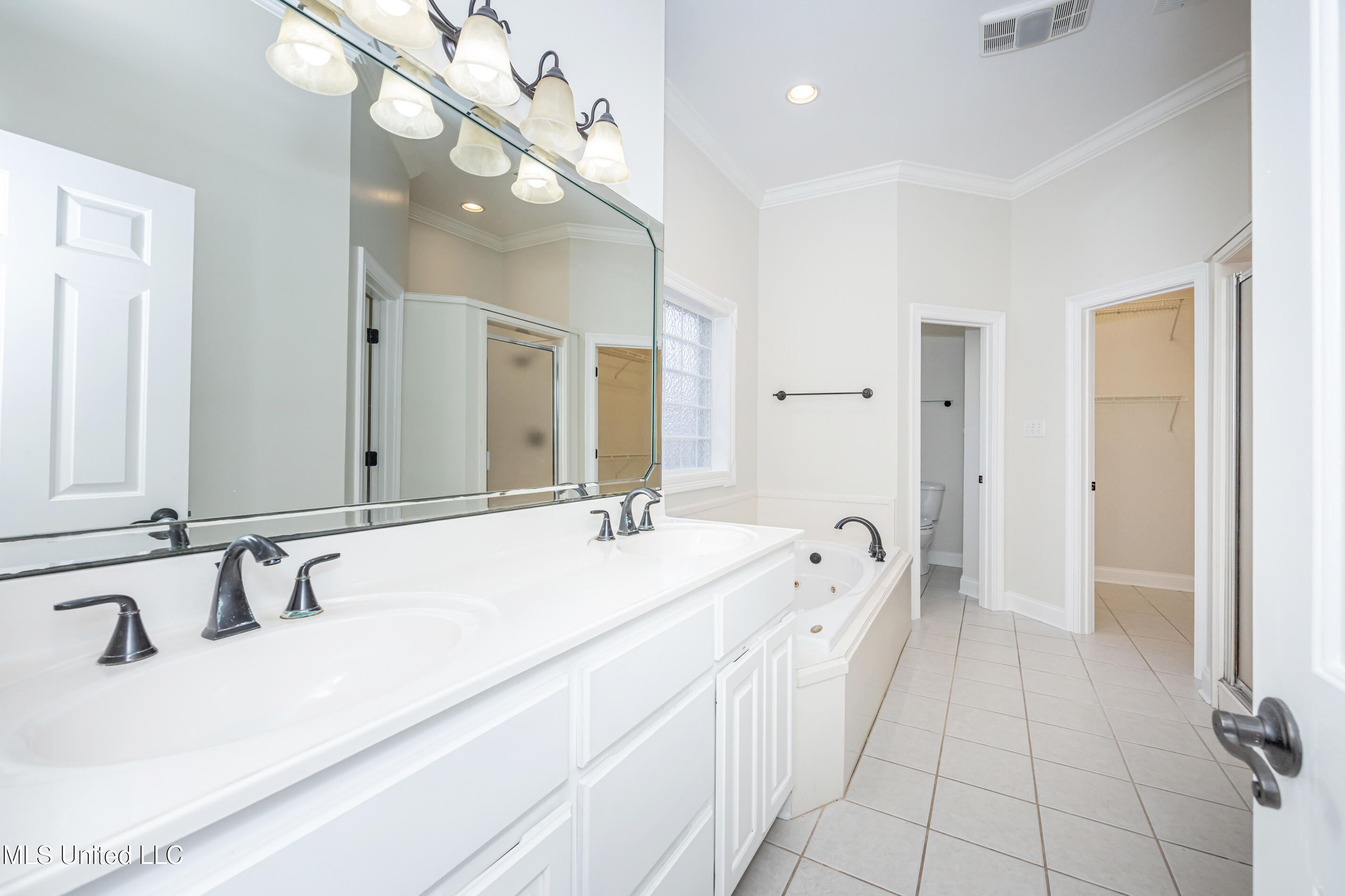 7426 Mahalo Hui Drive Property Photo 27