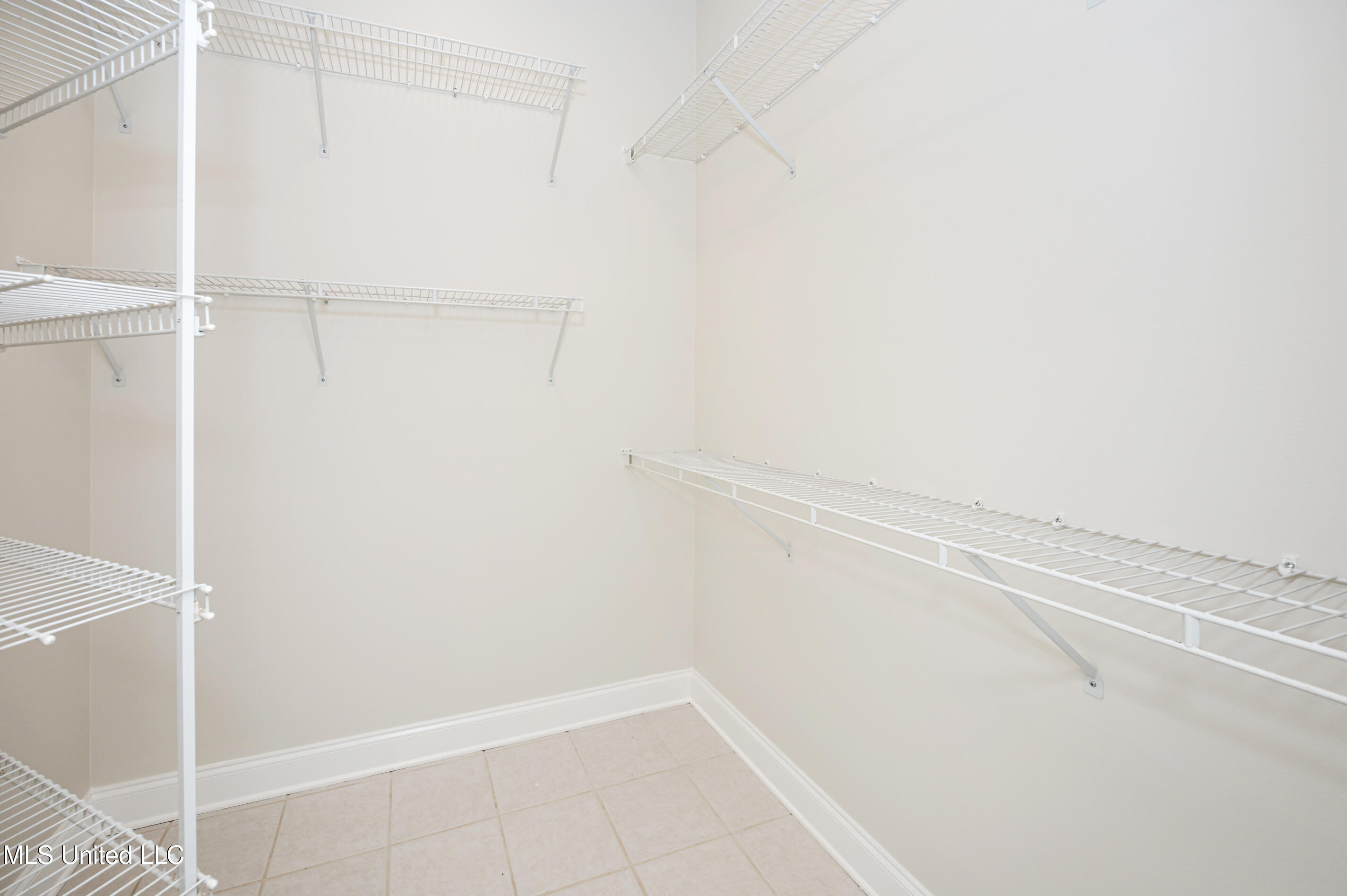 7426 Mahalo Hui Drive Property Photo 31