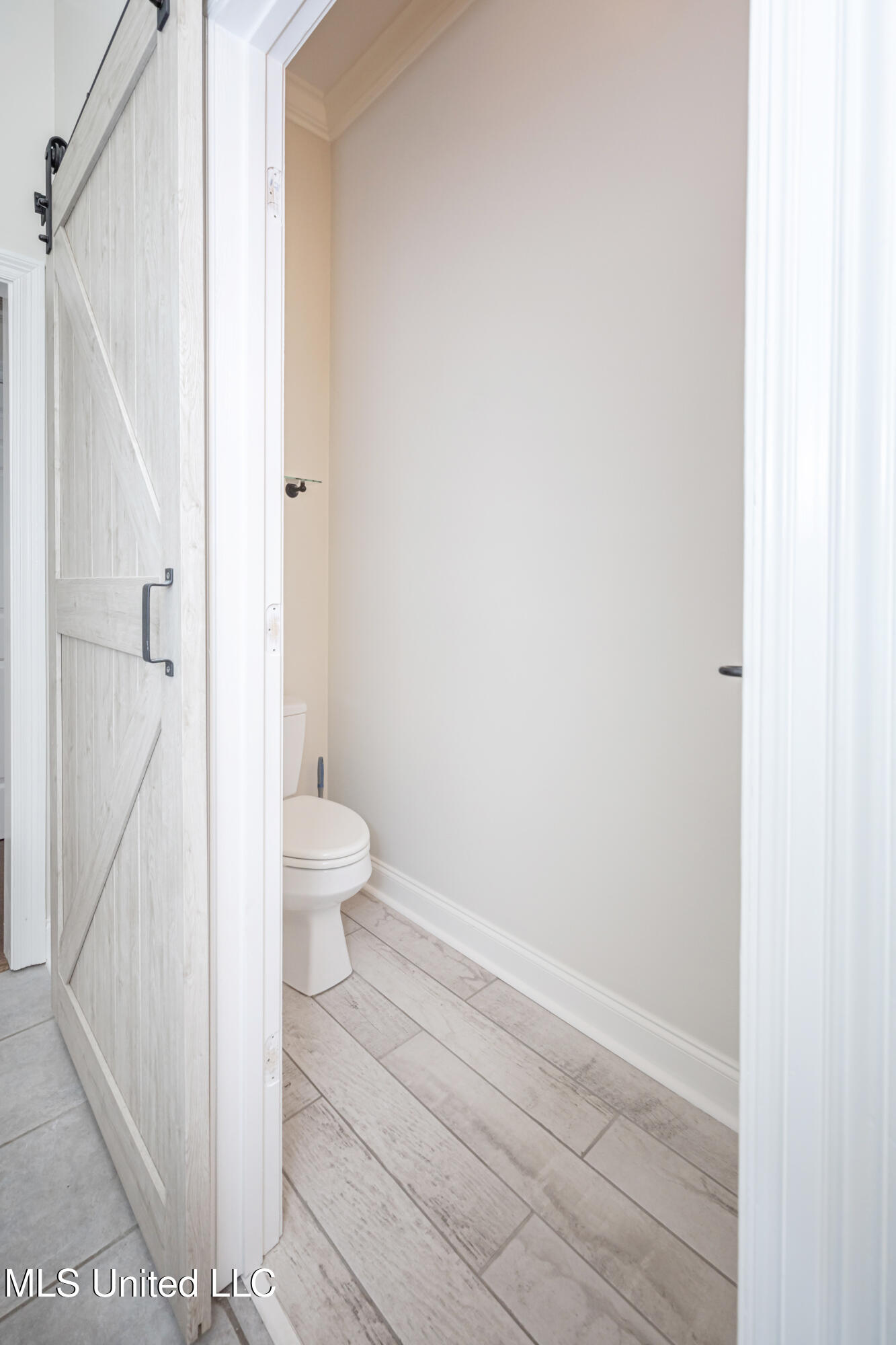 7426 Mahalo Hui Drive Property Photo 36