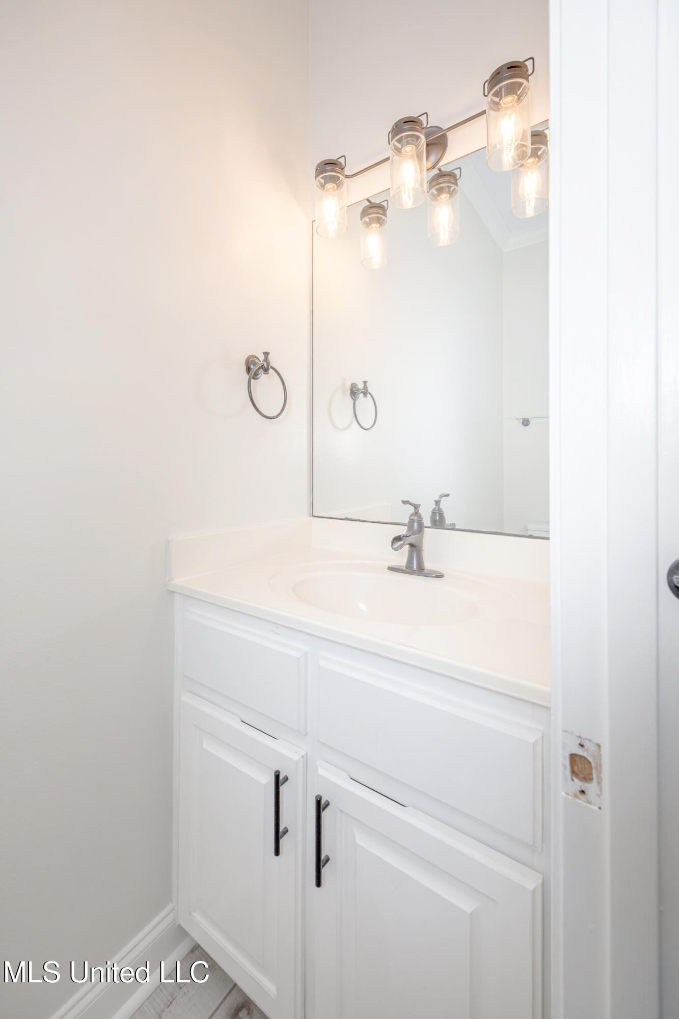 7426 Mahalo Hui Drive Property Photo 37