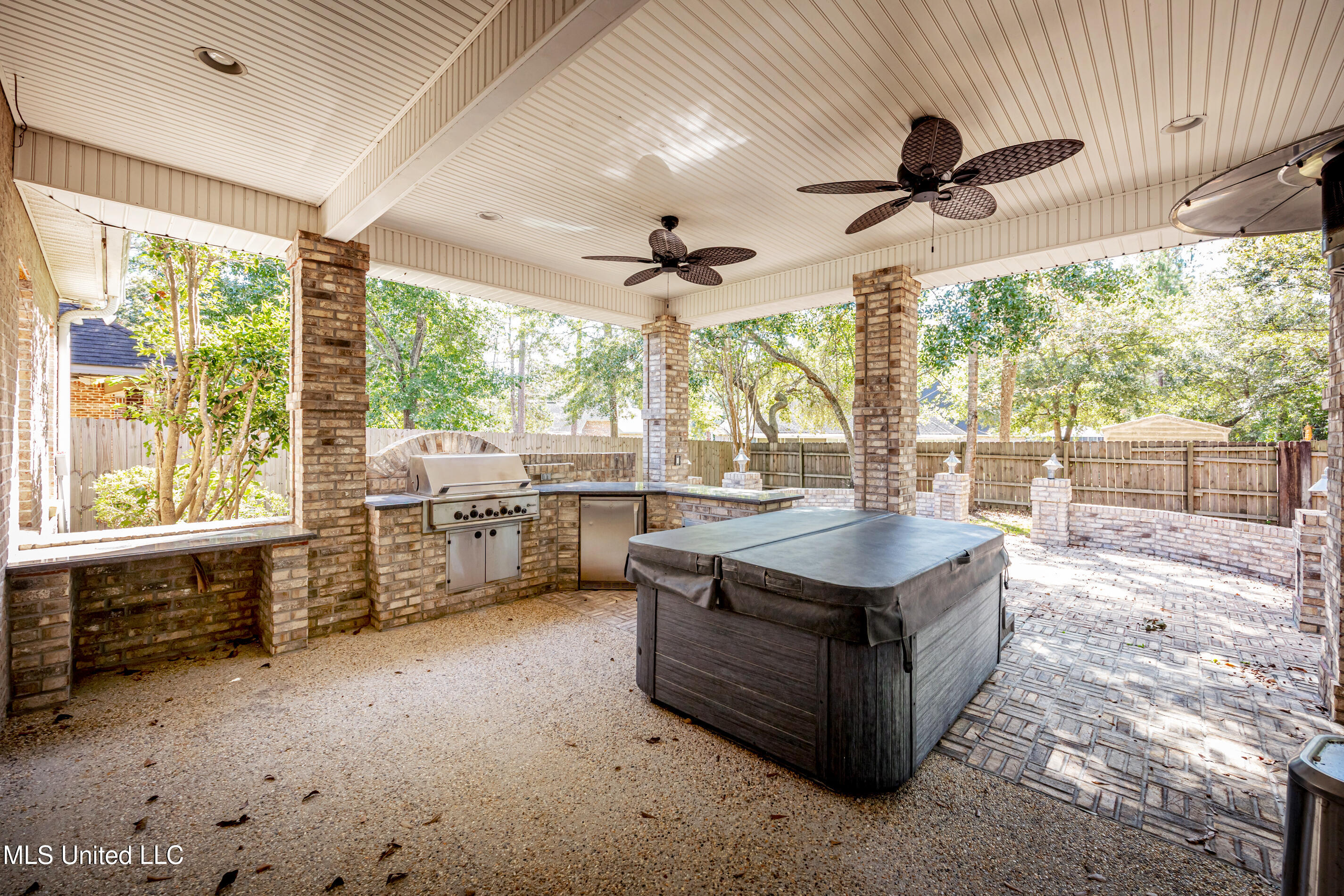 7426 Mahalo Hui Drive Property Photo 52