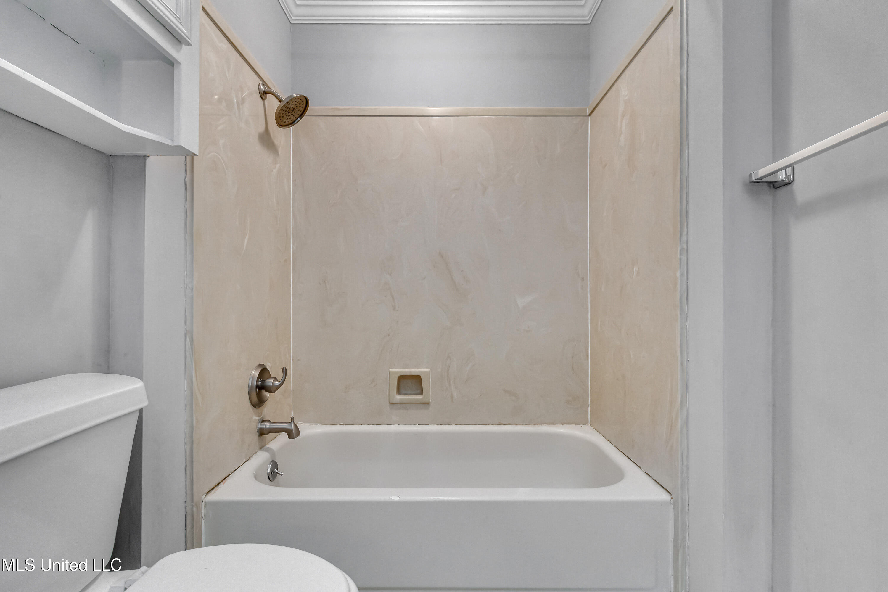 207 Sherlock Way Property Photo 31