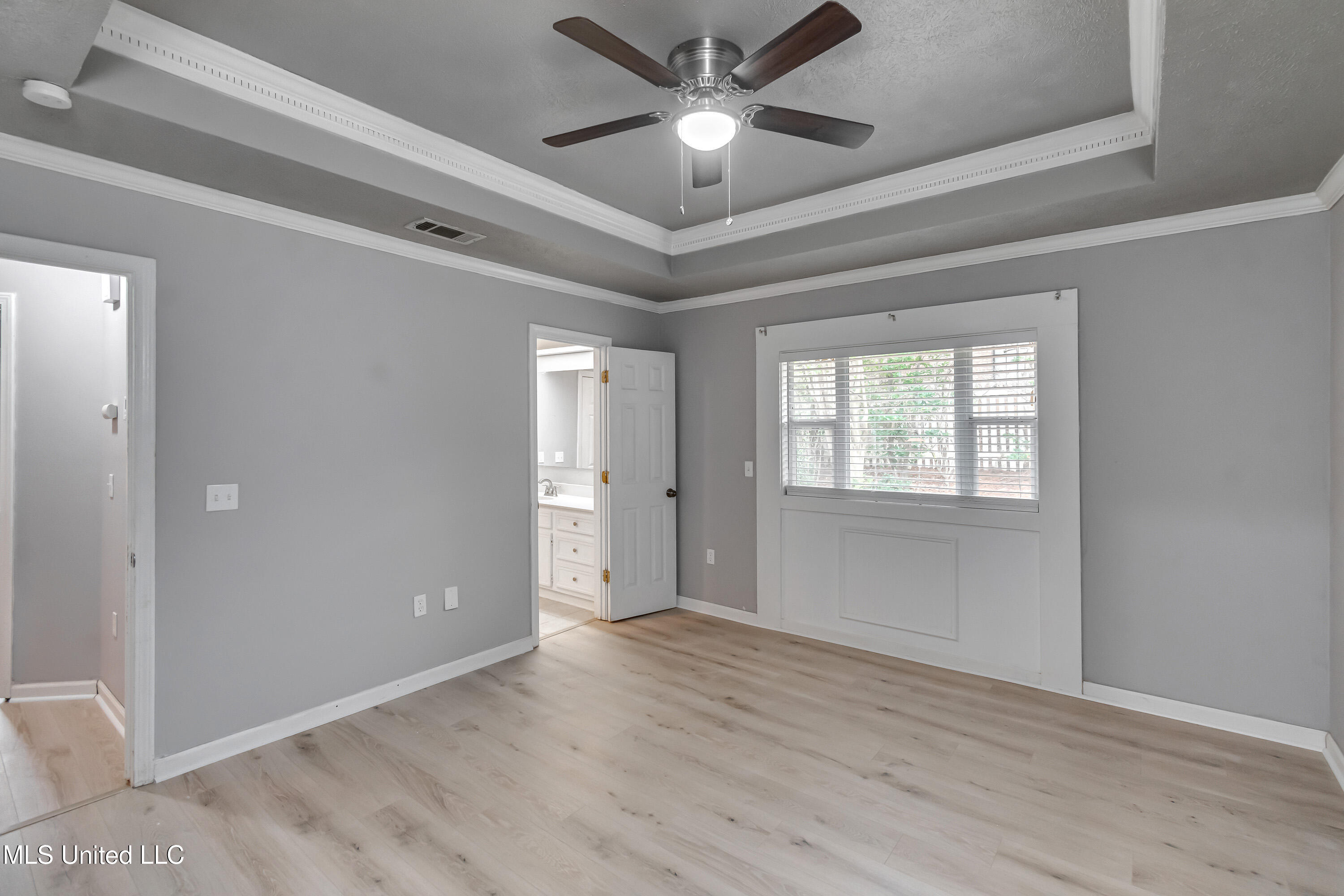 207 Sherlock Way Property Photo 34