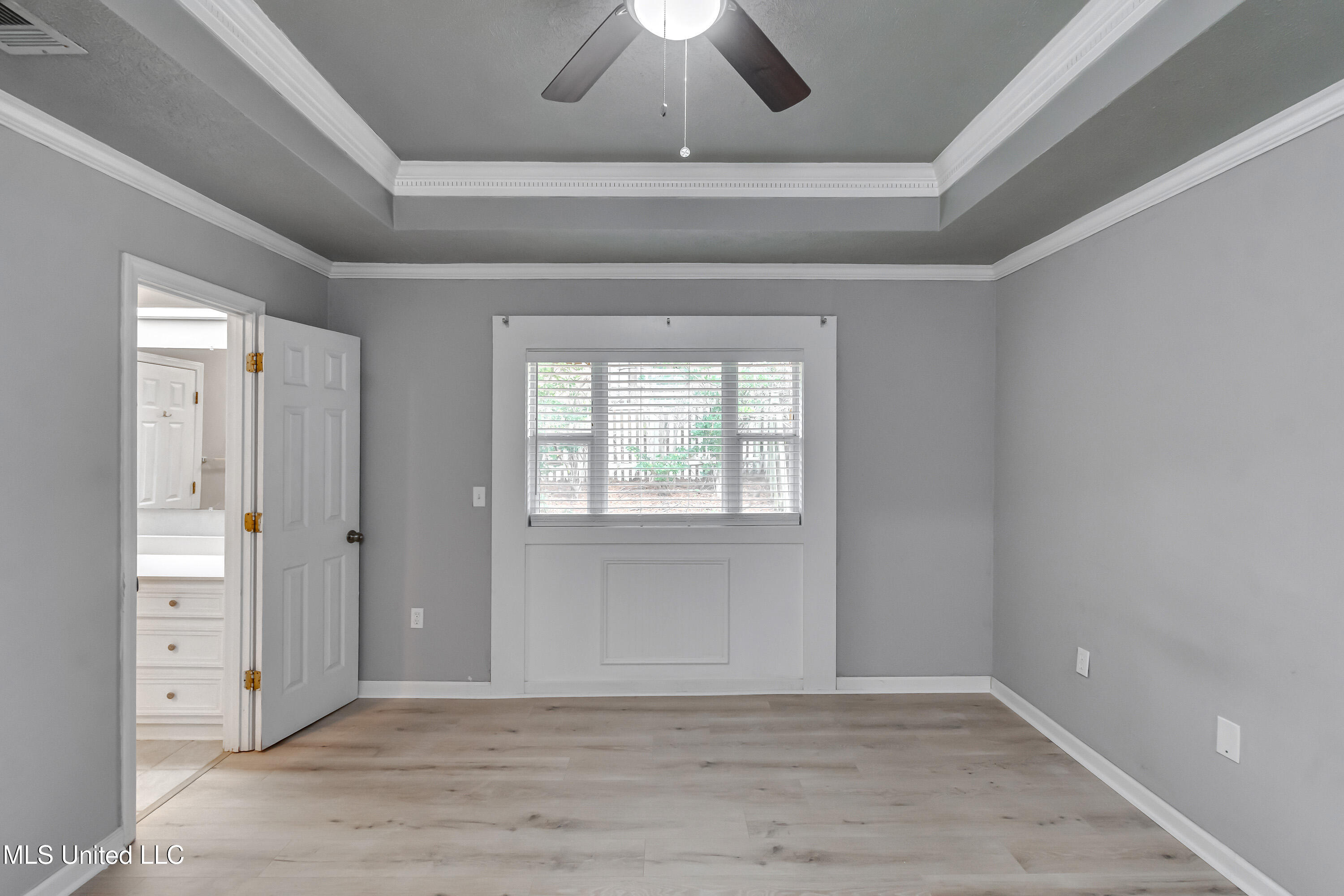 207 Sherlock Way Property Photo 35