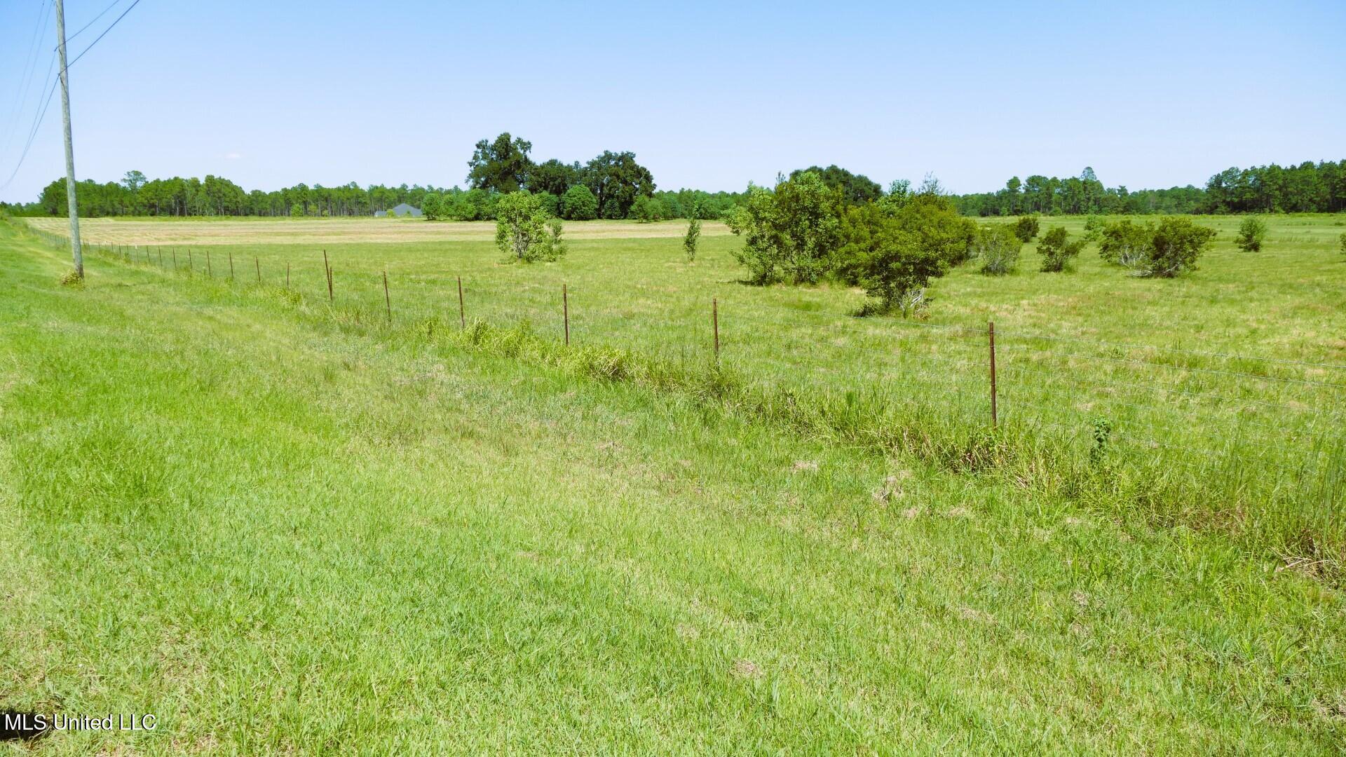 001 Humphrey Road Property Photo 15