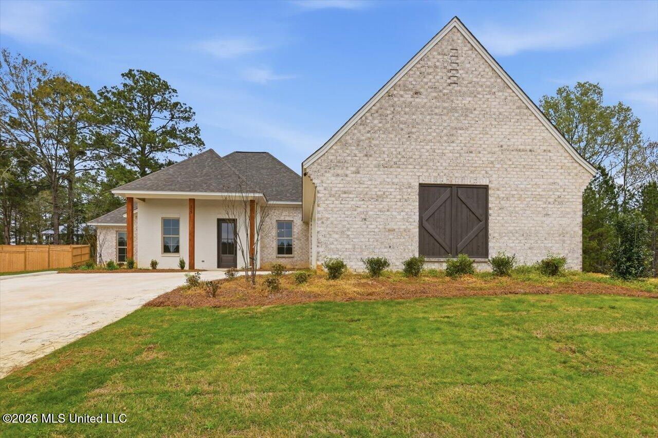 315 Jasmine Cove Lane Property Photo 1