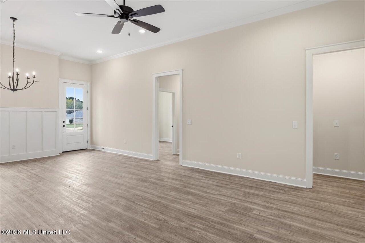 315 Jasmine Cove Lane Property Photo 6