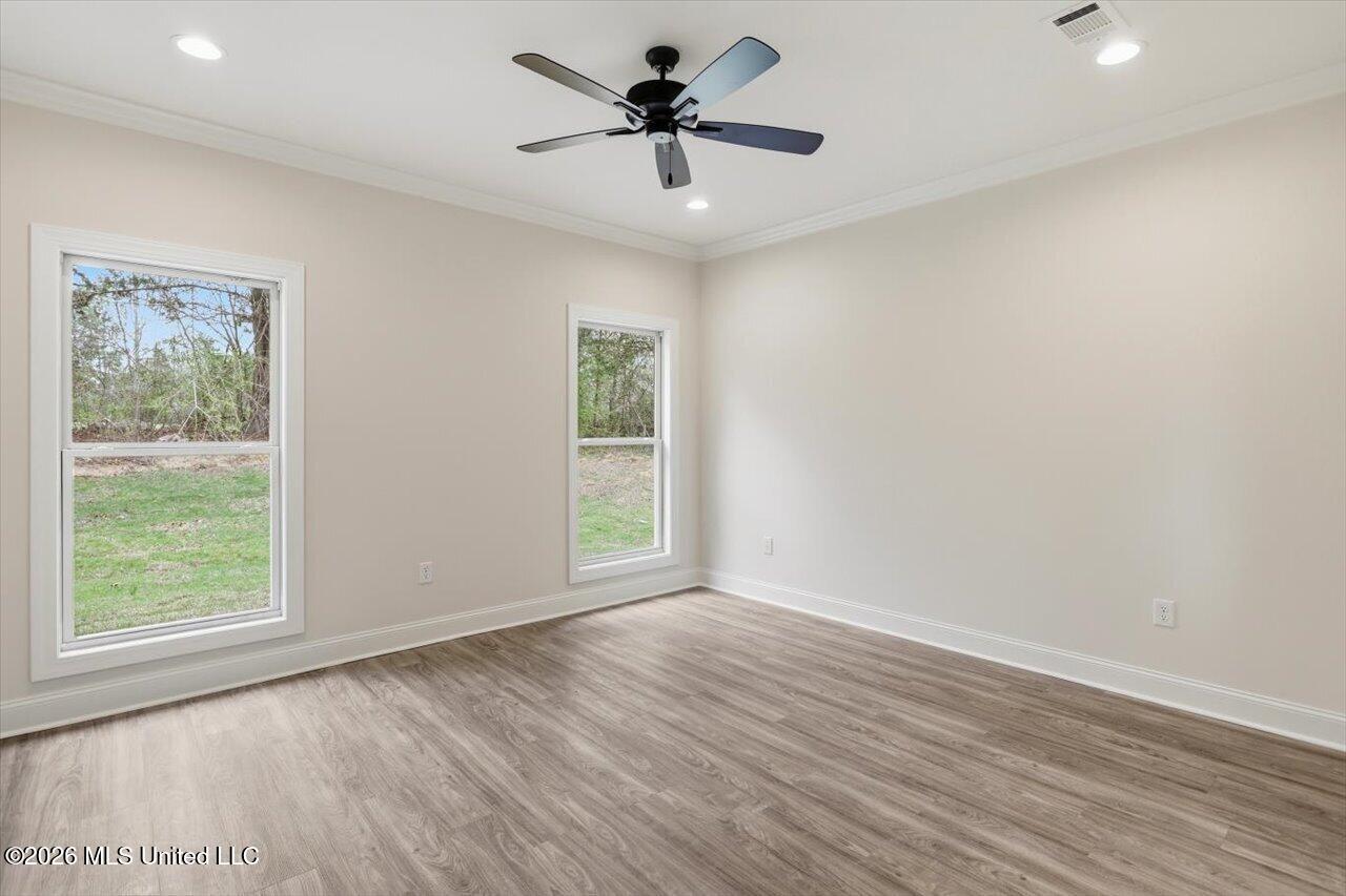 315 Jasmine Cove Lane Property Photo 17