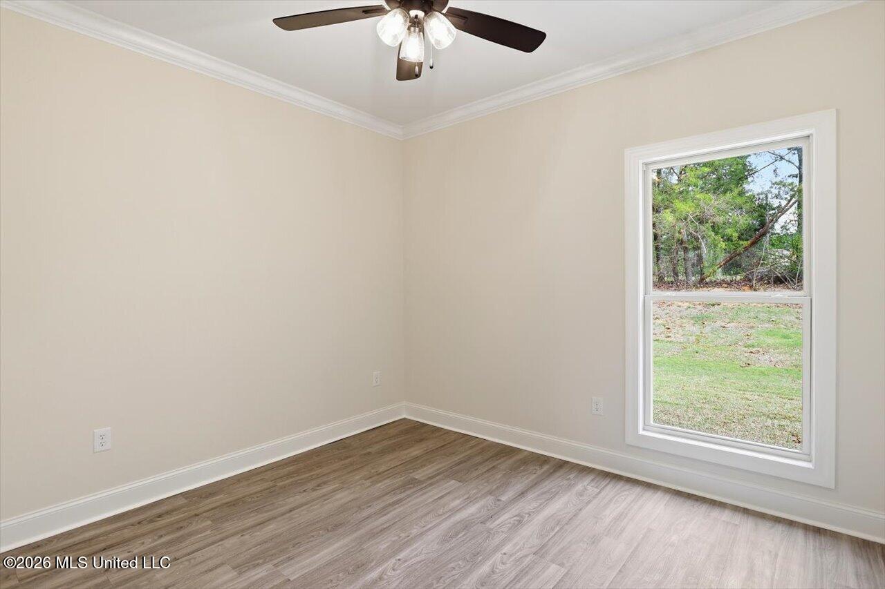 315 Jasmine Cove Lane Property Photo 23