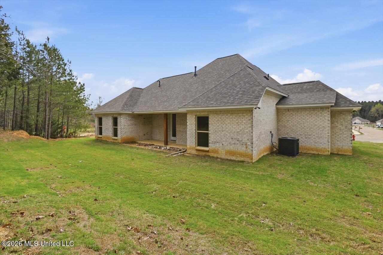 315 Jasmine Cove Lane Property Photo 30