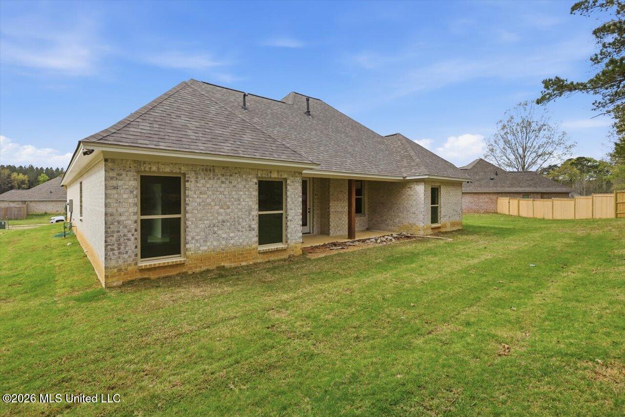 315 Jasmine Cove Lane Property Photo 31