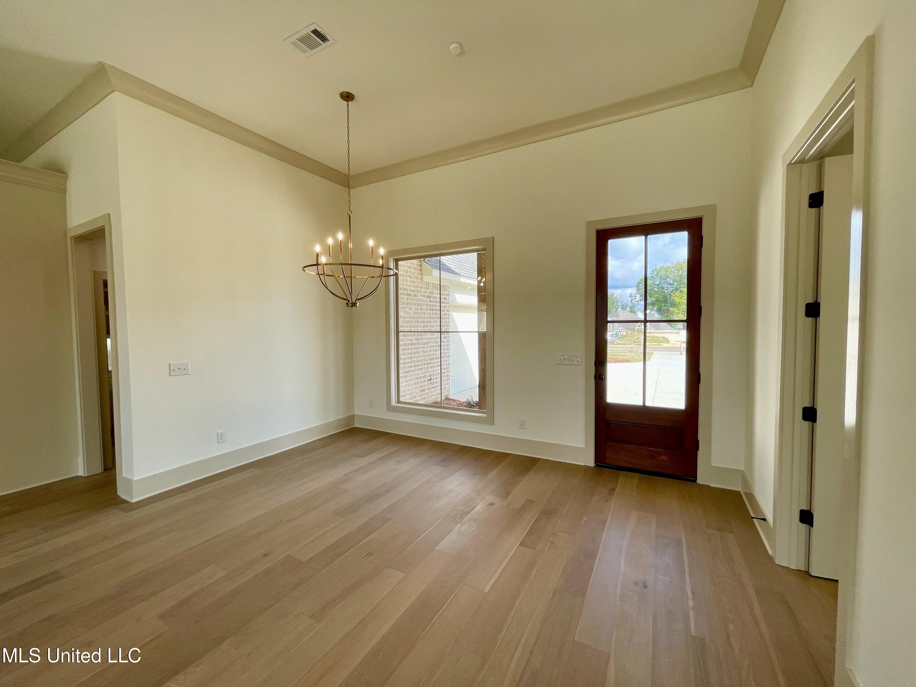 368 Wellstone Place Property Photo 5