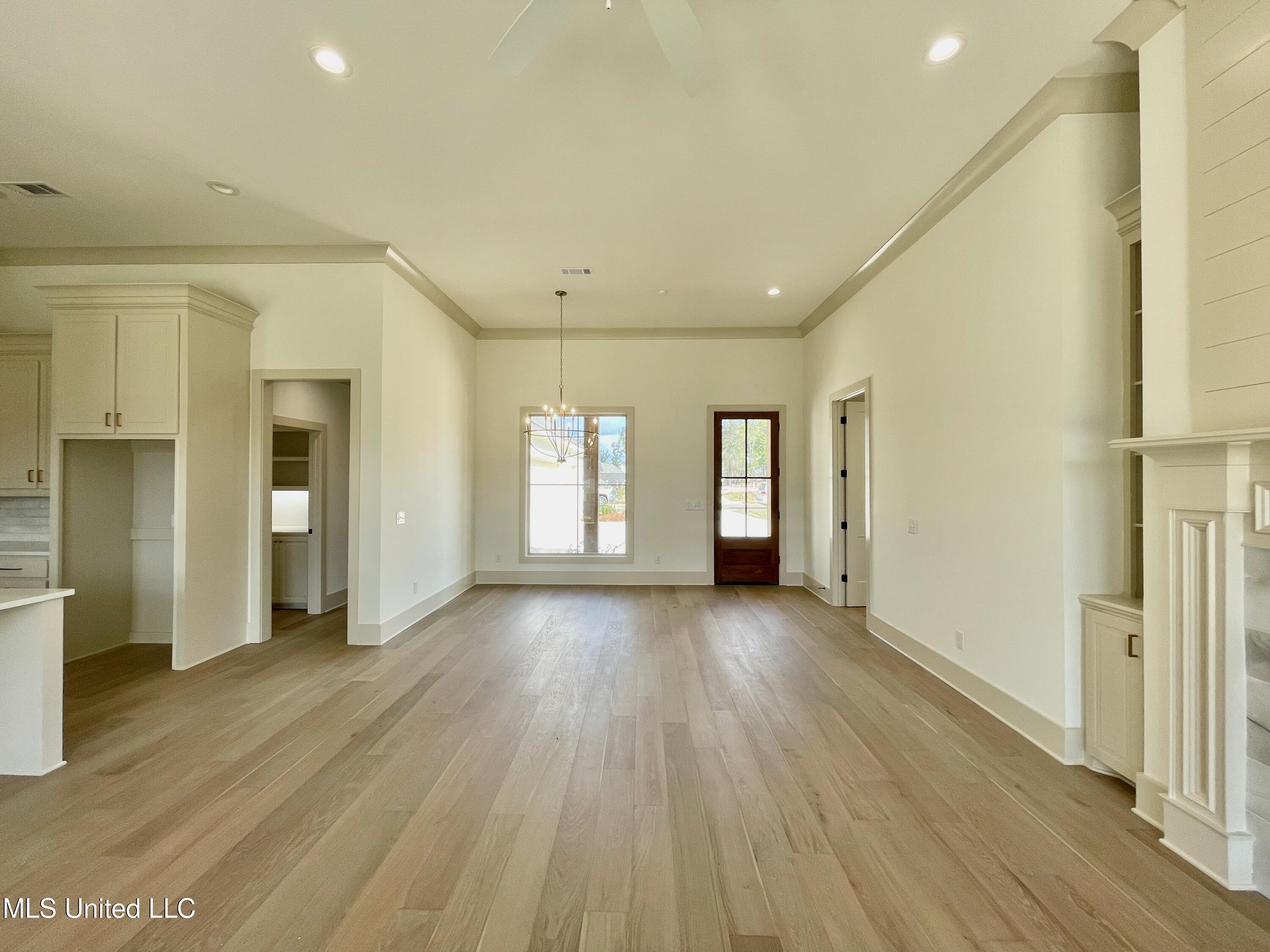 368 Wellstone Place Property Photo 6