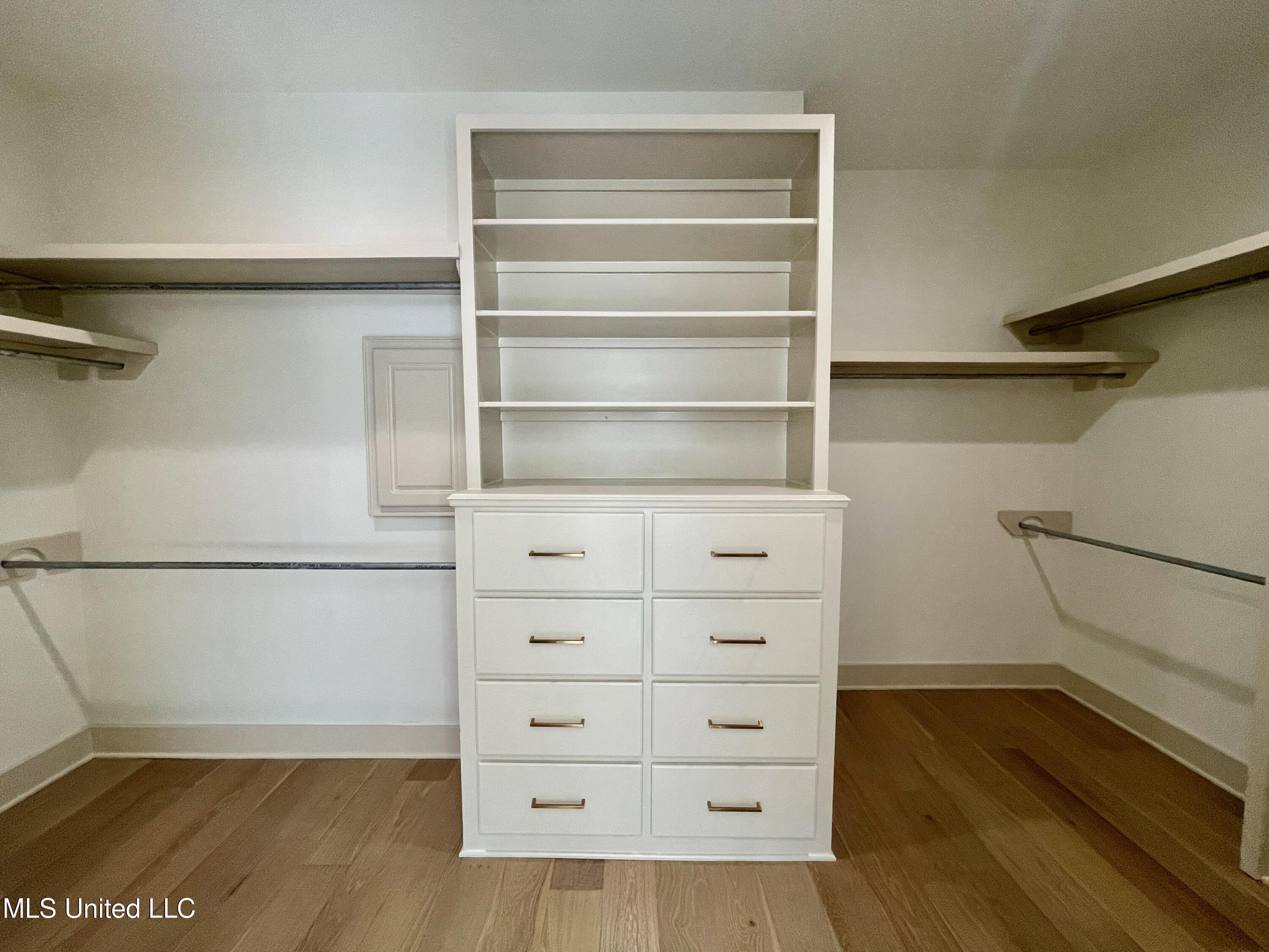 368 Wellstone Place Property Photo 37