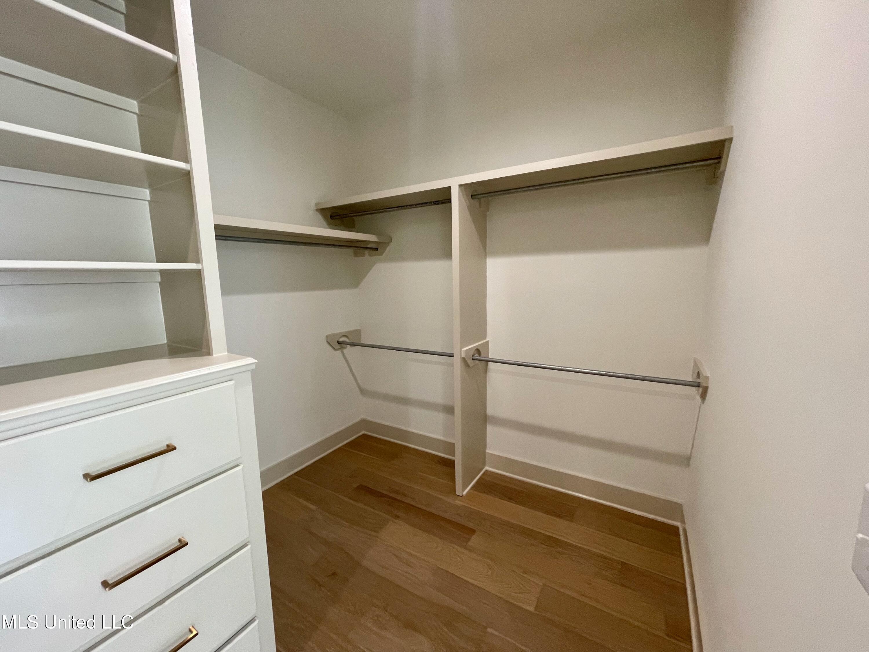 368 Wellstone Place Property Photo 39