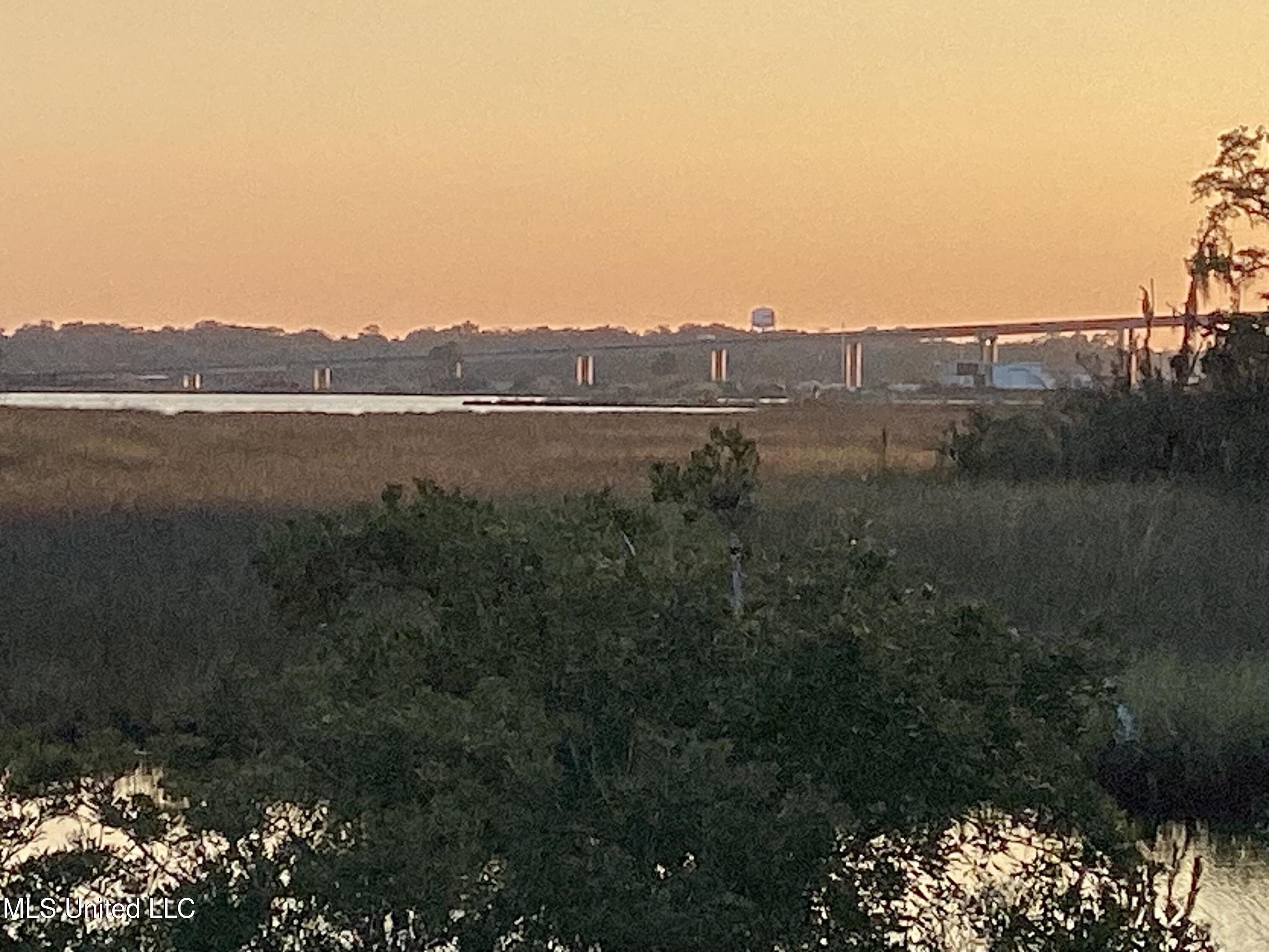 4437 Brentz Lane Property Photo 9