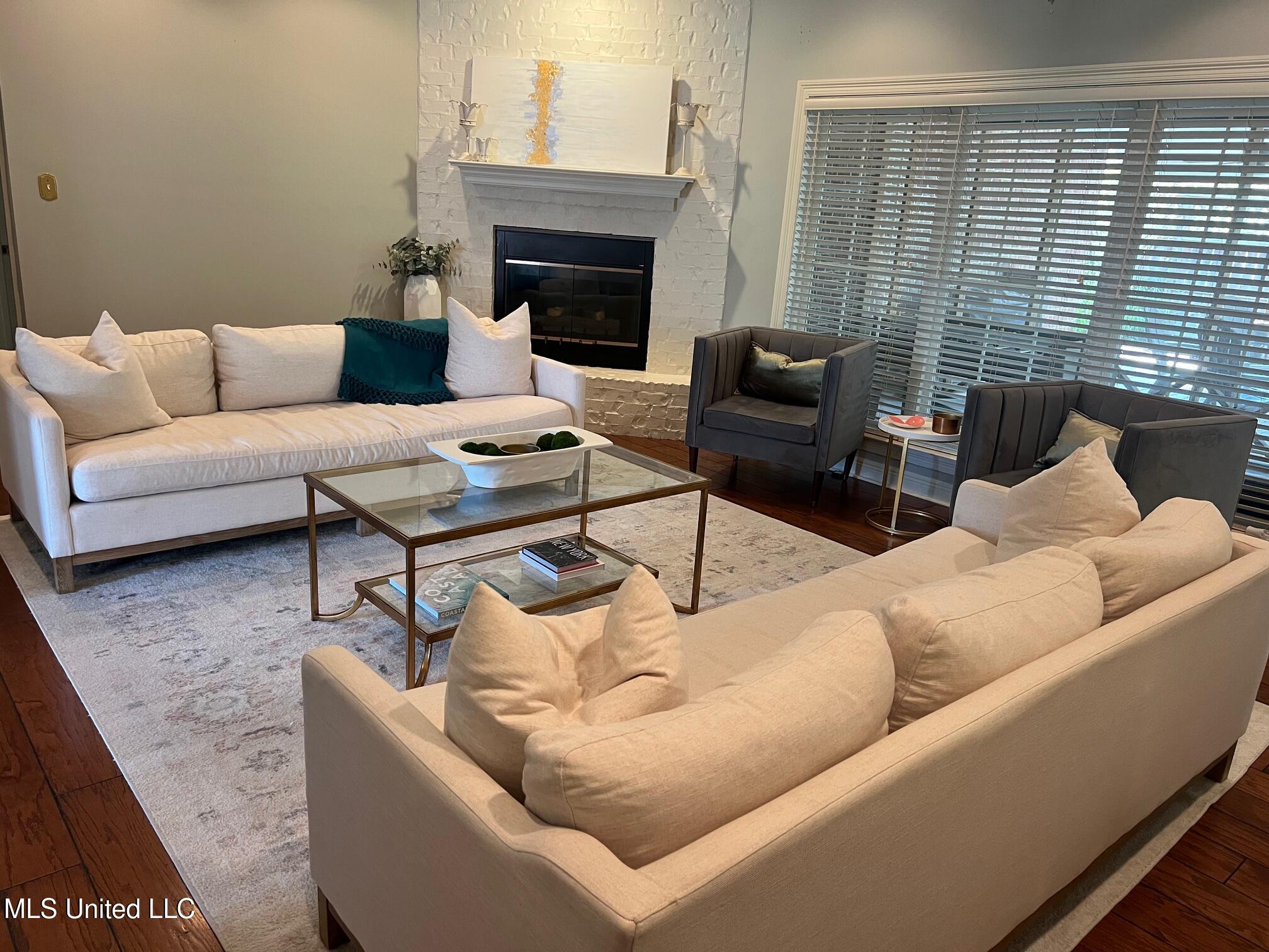 11645 Stanton Circle Property Photo 5