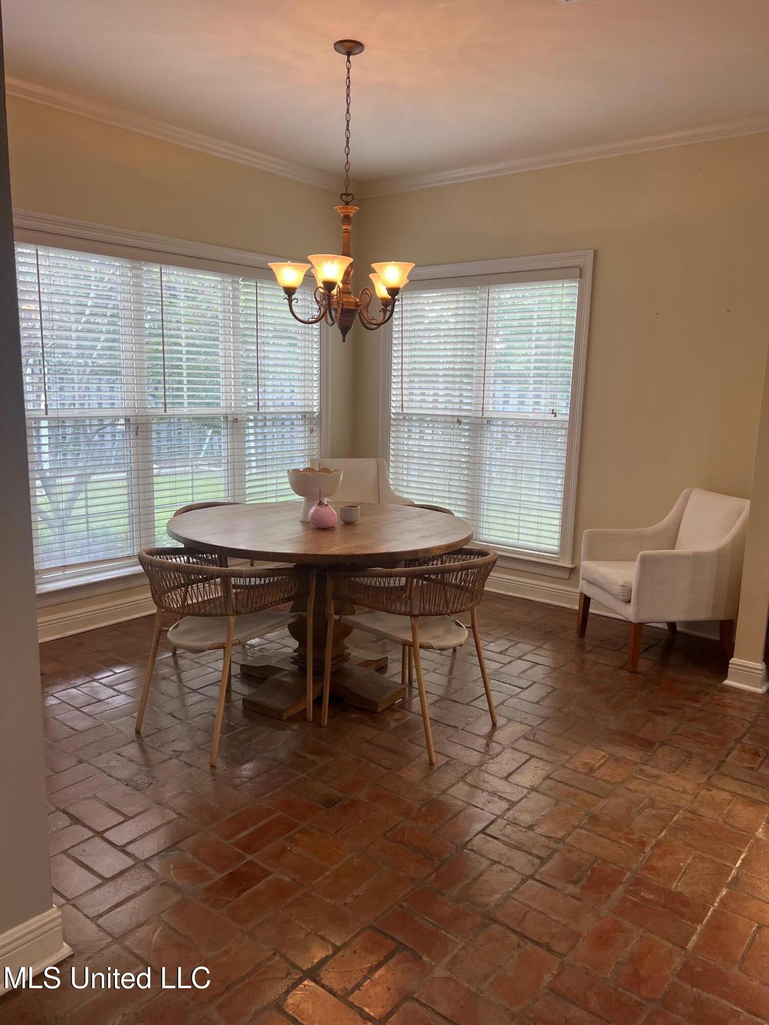 11645 Stanton Circle Property Photo 10