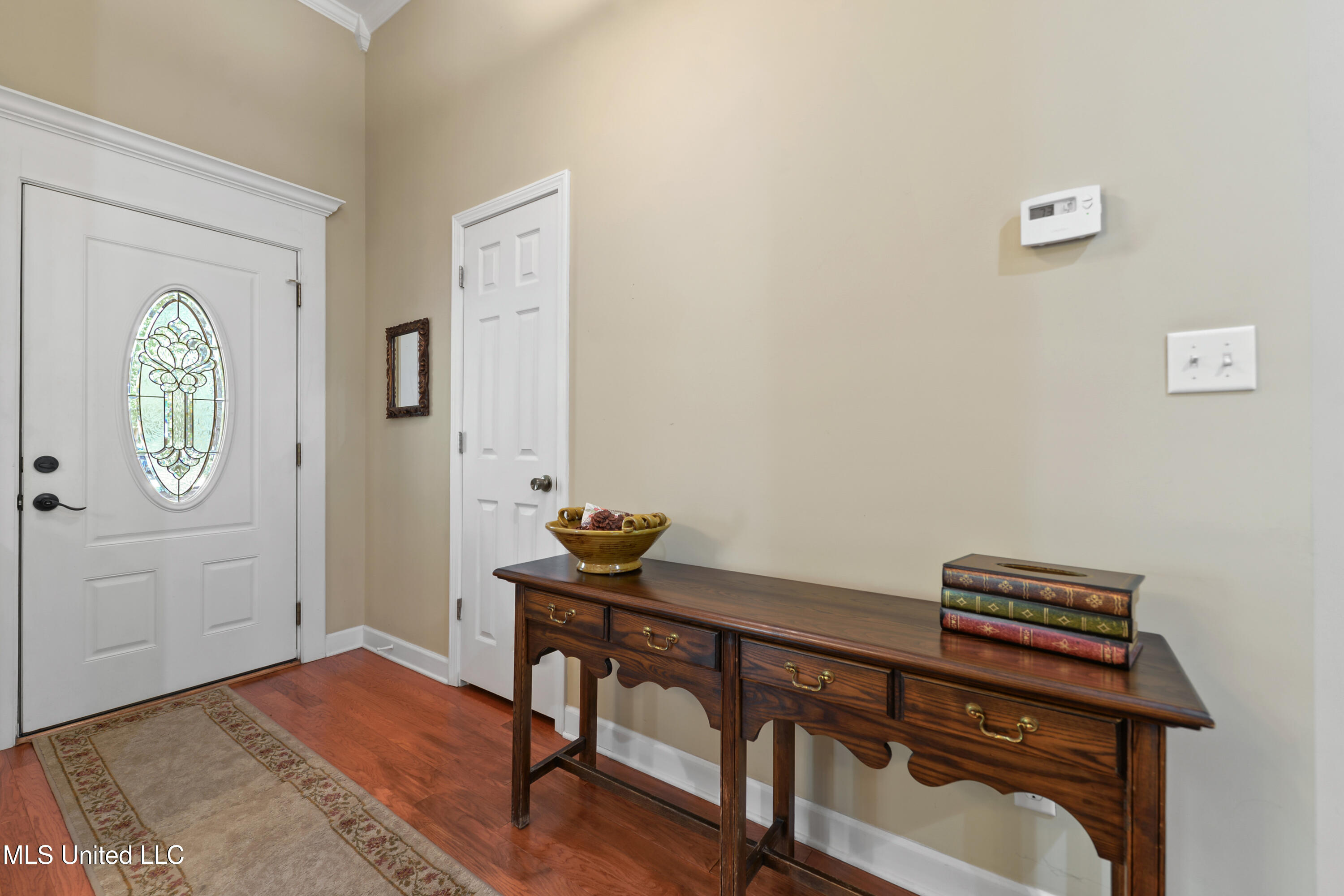 2724 Robert Hiram Drive Property Photo 9