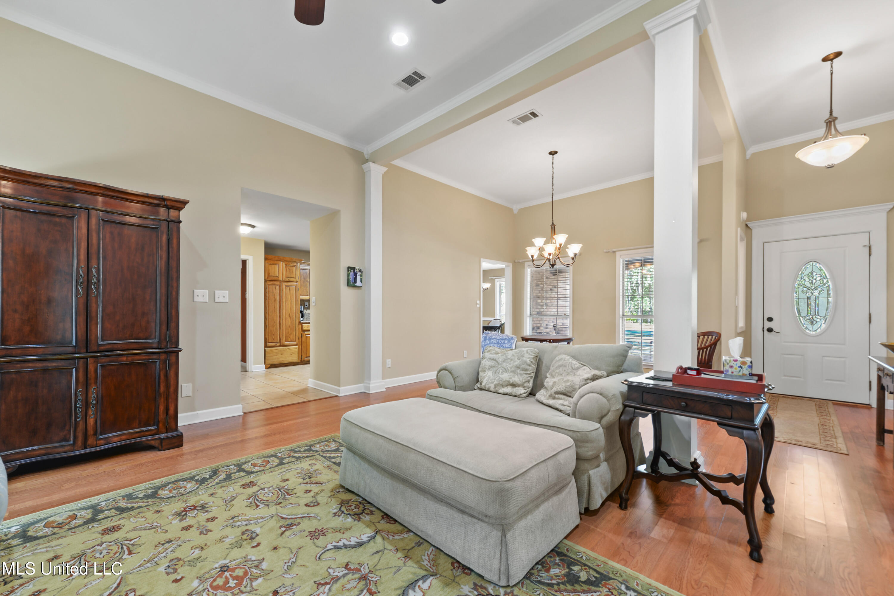 2724 Robert Hiram Drive Property Photo 10