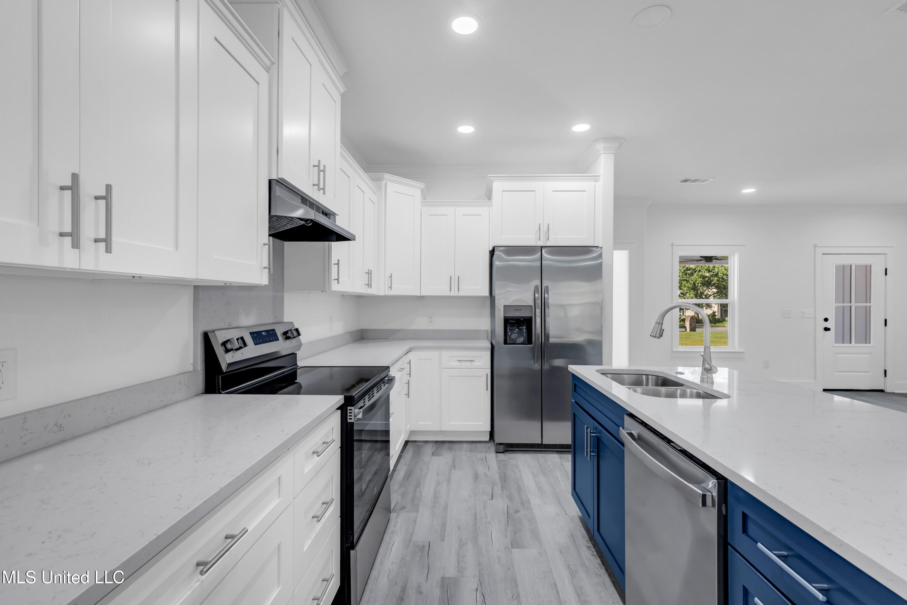 609 Tantallon Drive Property Photo 13