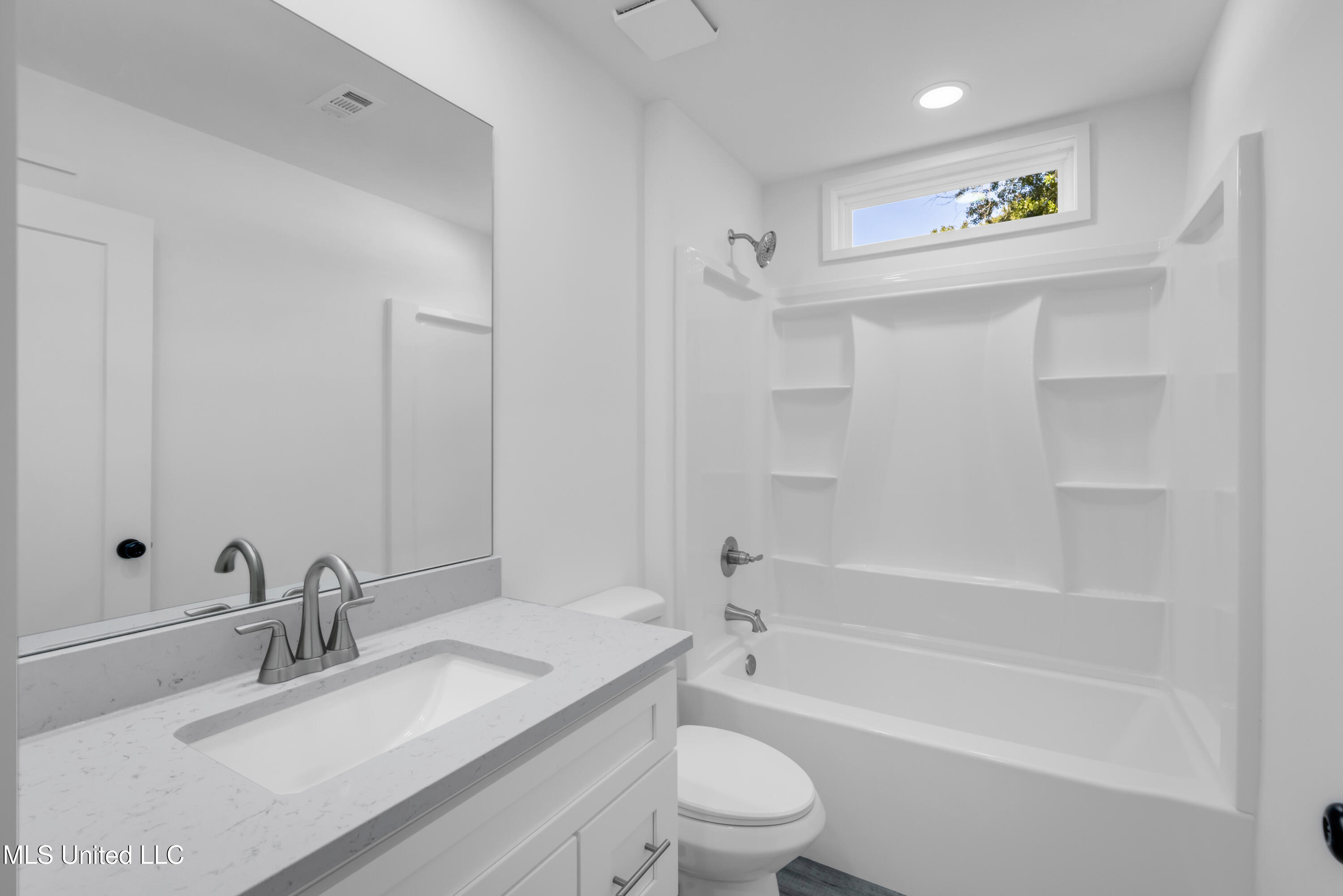 609 Tantallon Drive Property Photo 26