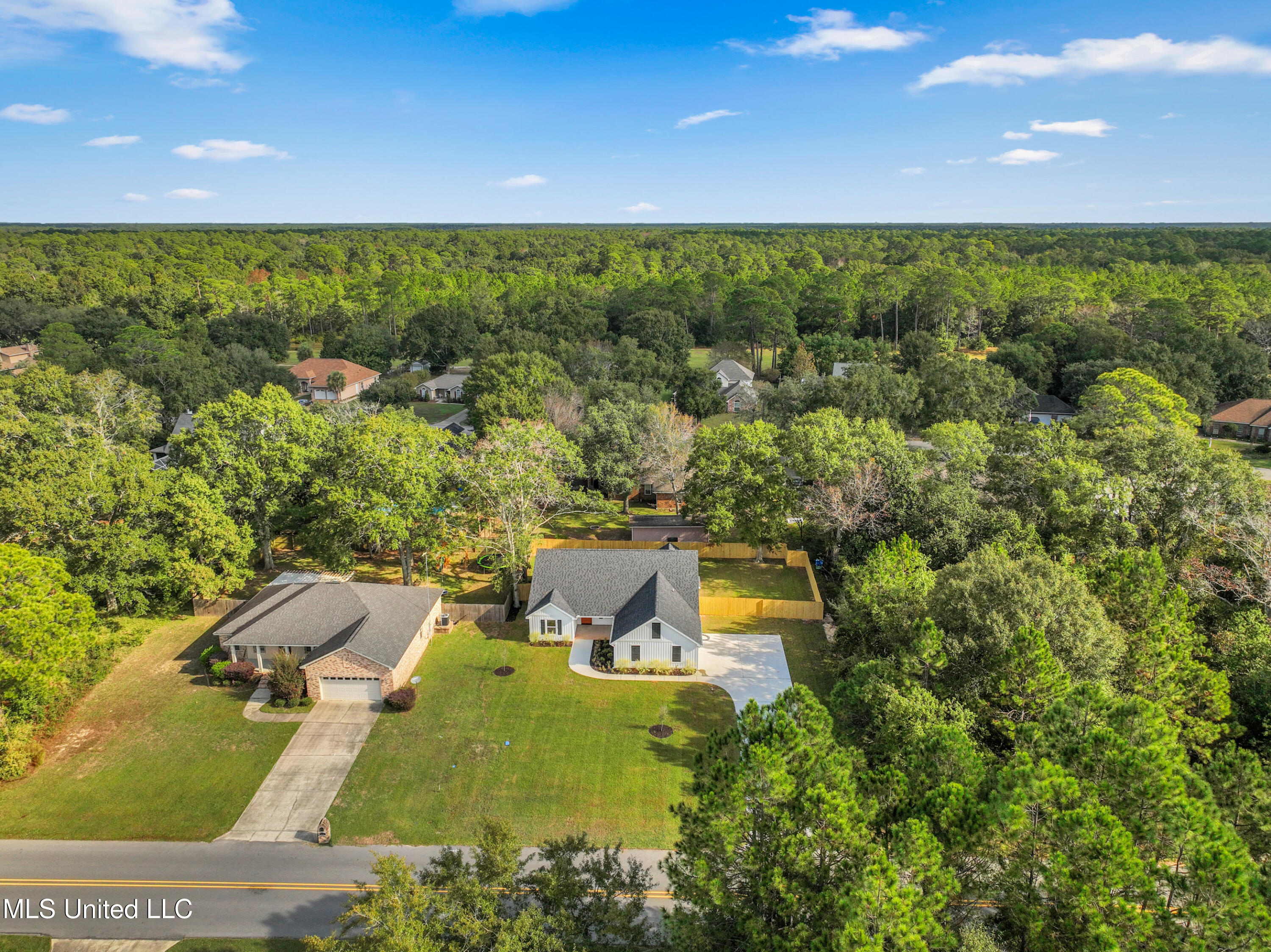 609 Tantallon Drive Property Photo 35