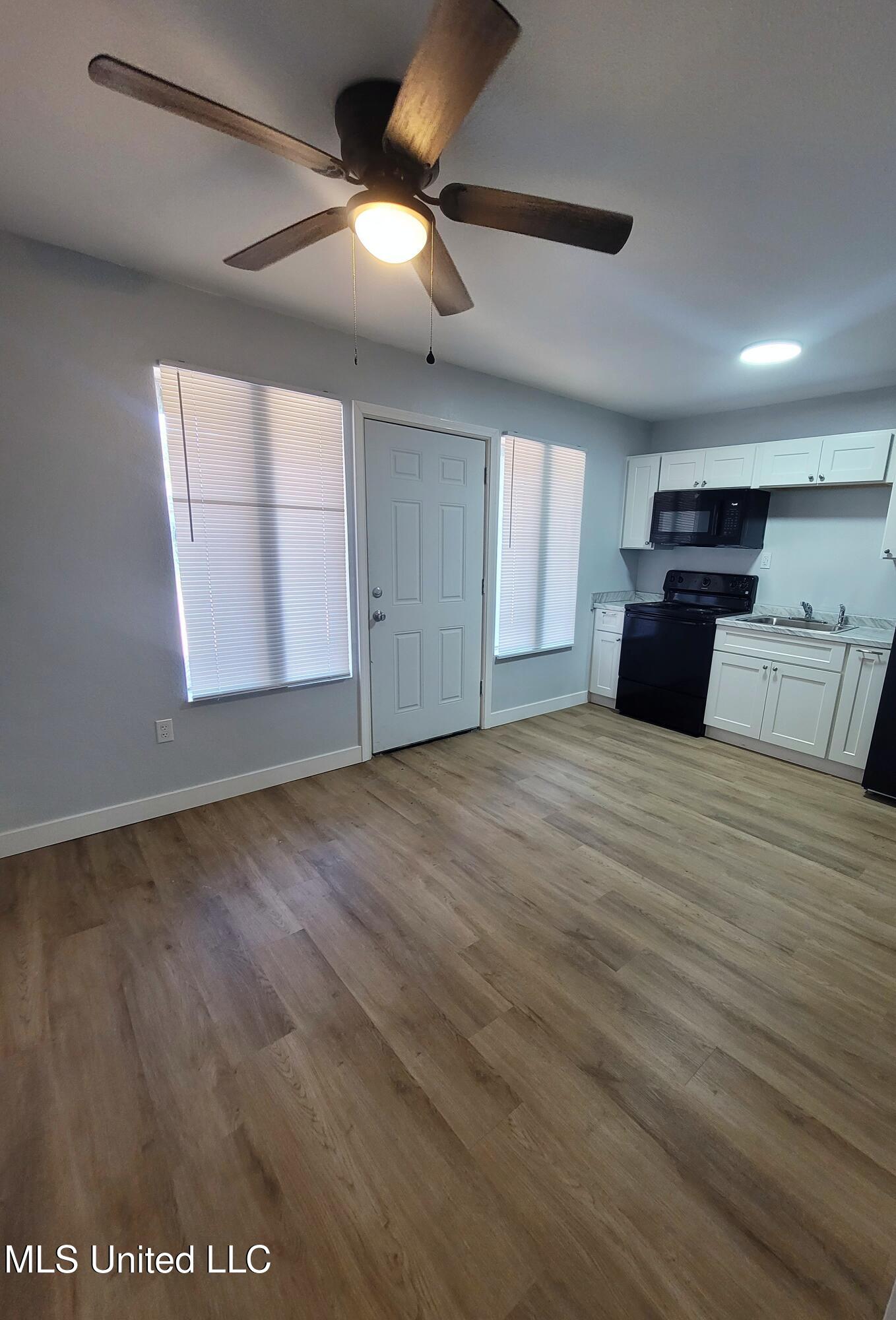 511 32nd Street Property Photo 3
