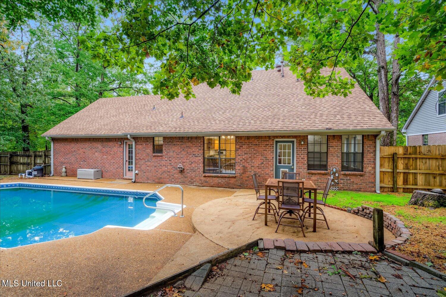 4040 N Windermere Road Property Photo 2