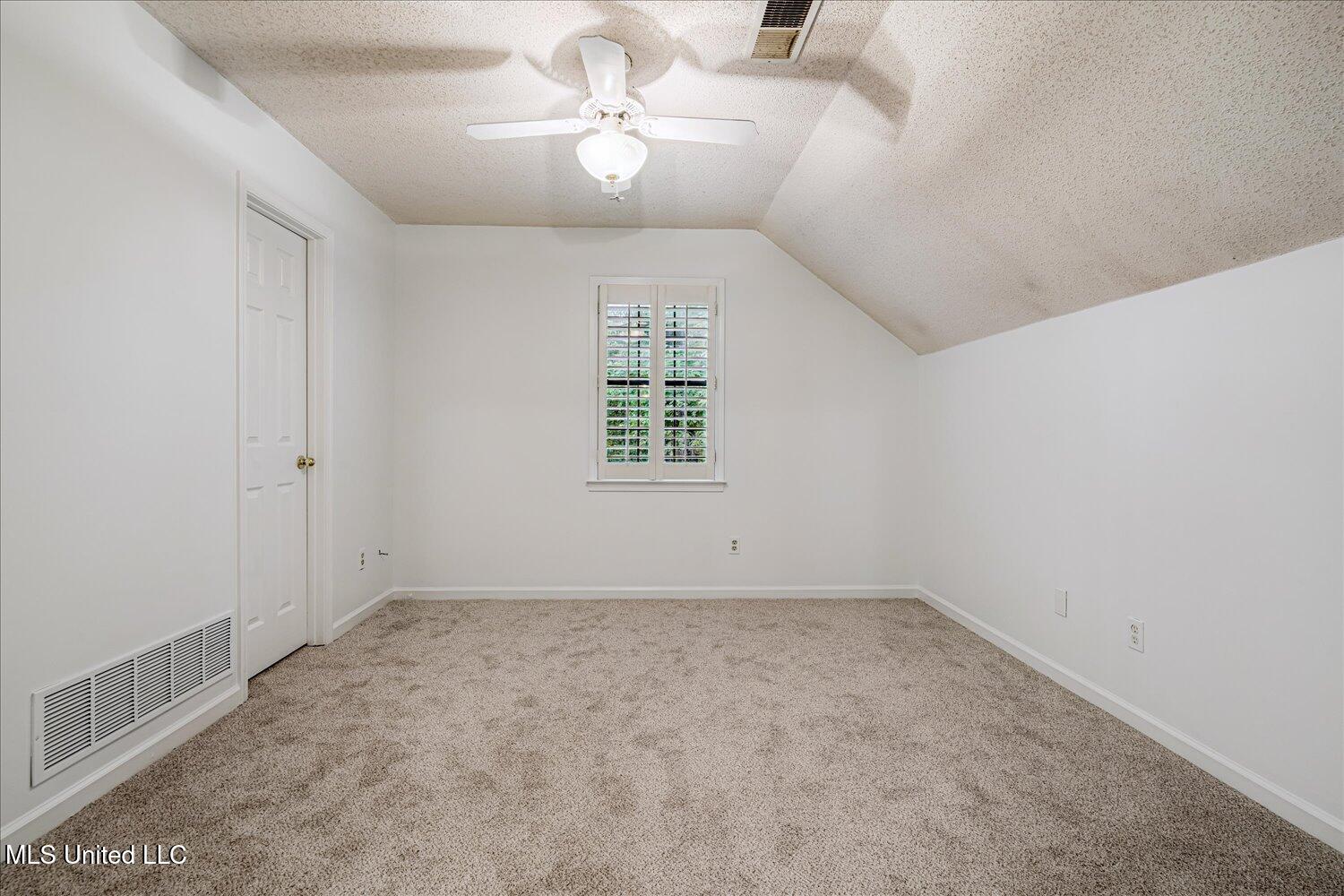 4040 N Windermere Road Property Photo 25